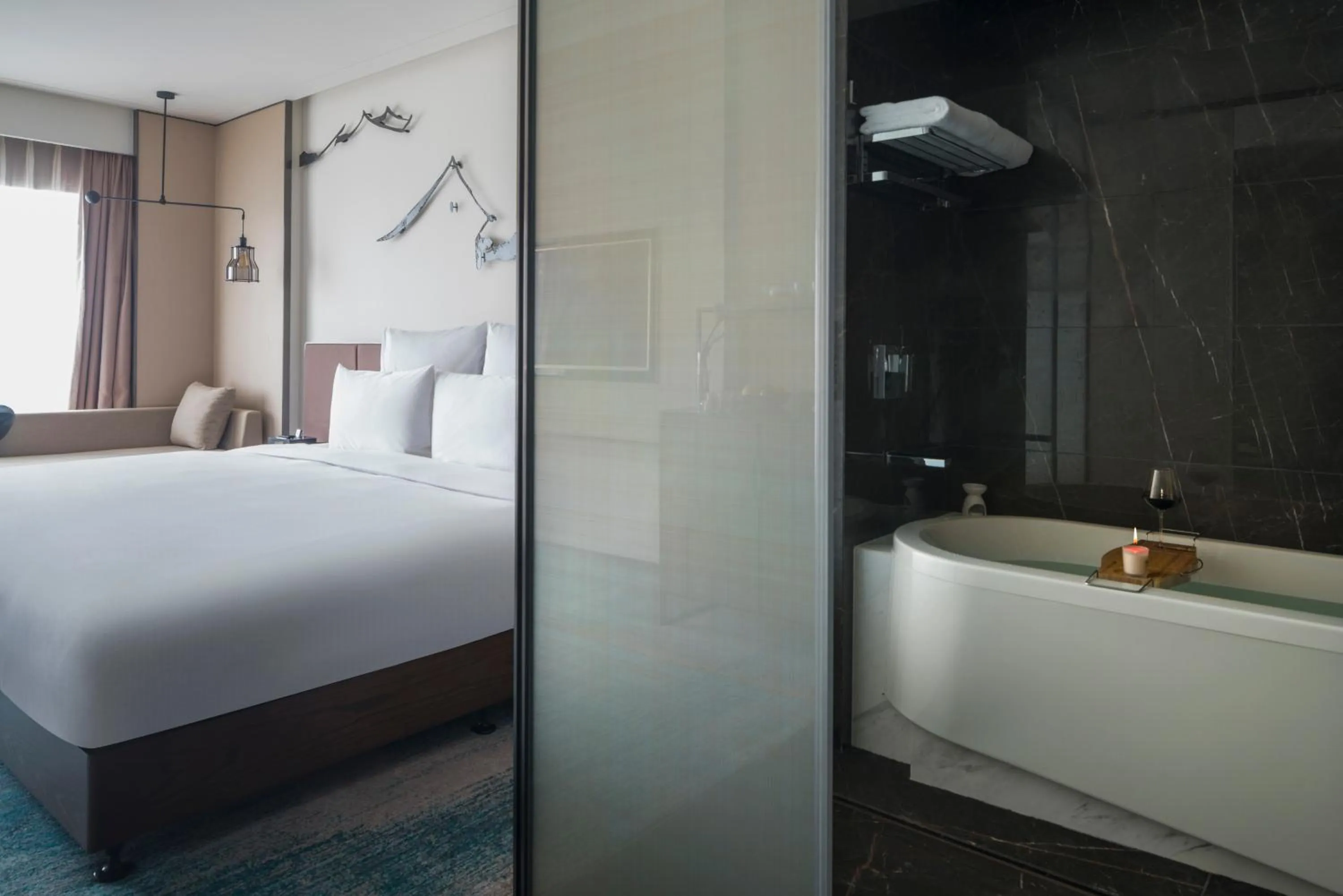 Deluxe Twin Room in Pullman Zhouzhuang