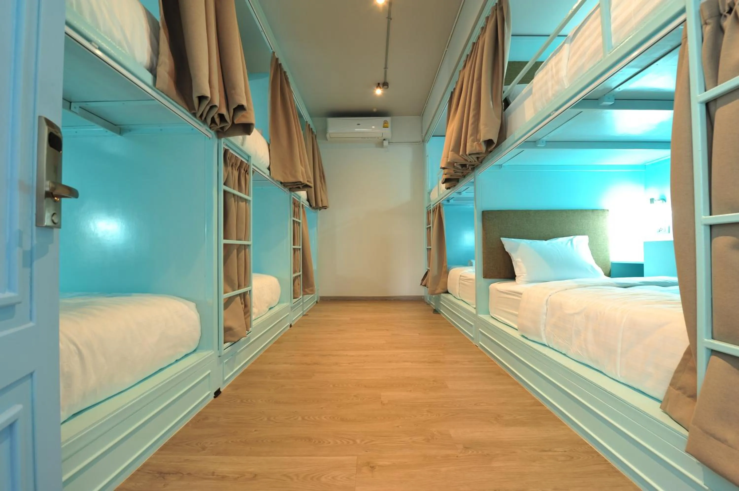 Bunk Bed in Mixed Dormitory Room in Latima Boutique Hostel