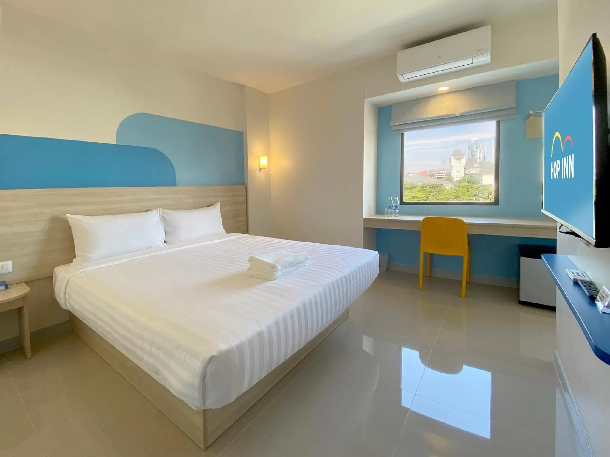 Standard Double Room in HOP INN Bangkok Bangna