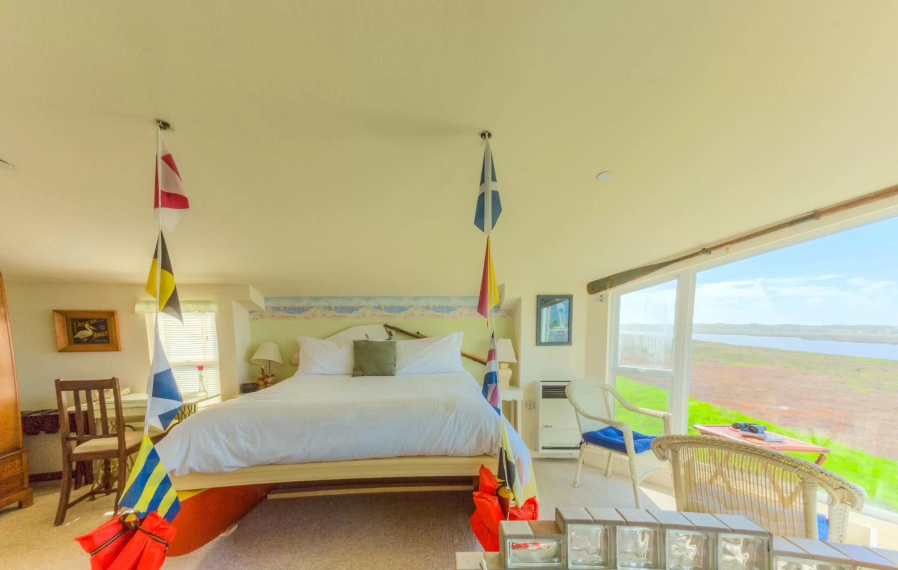 Superior Double Room with River View in Captain's Inn at Moss Landing