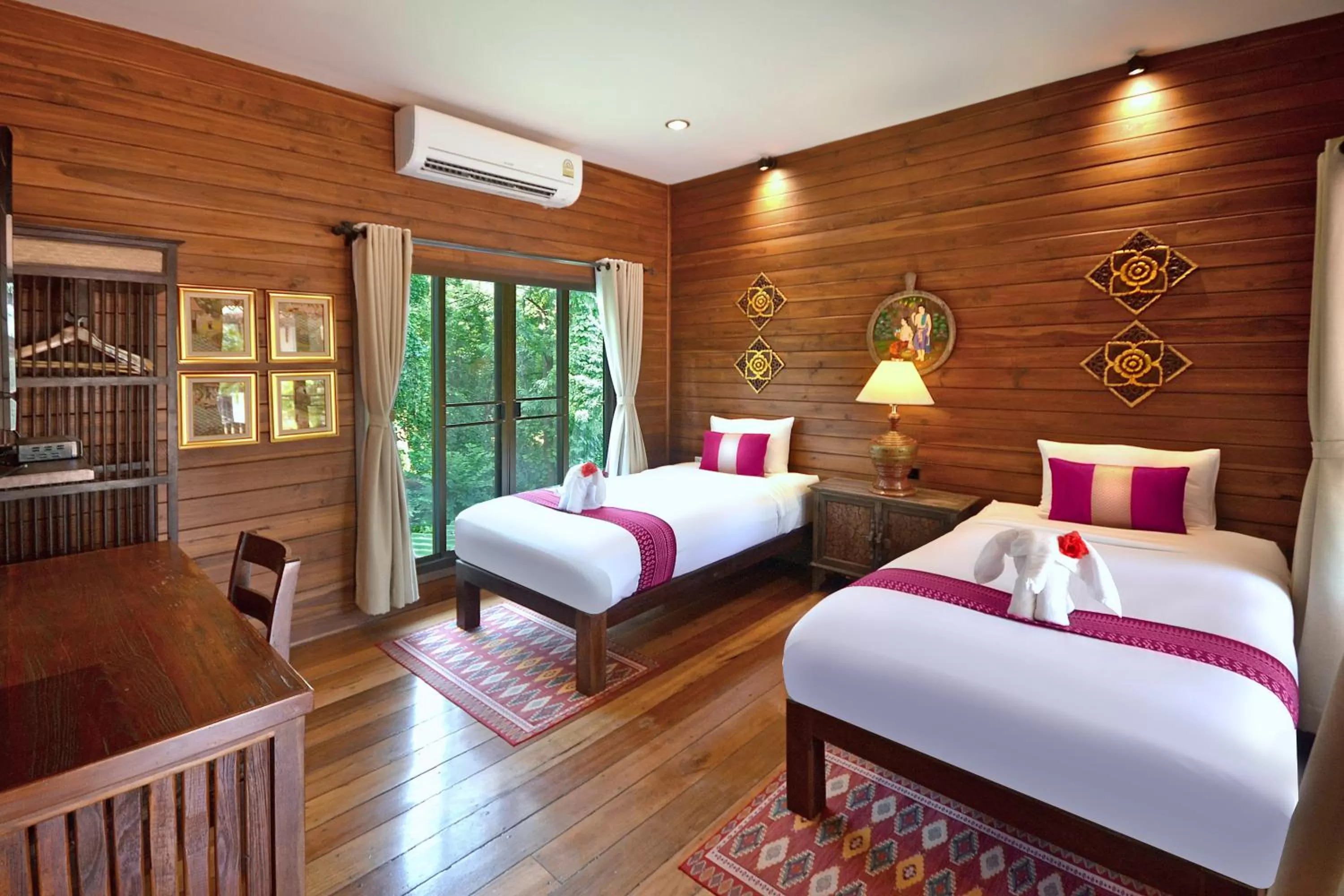 Superior Twin Room in Thai Thai Sukhothai Resort