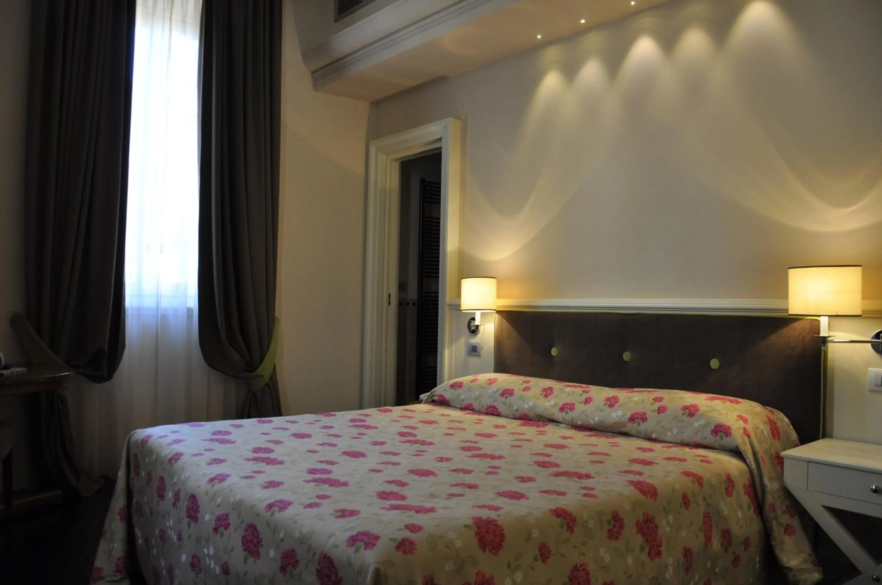 Superior Triple Room in Hotel Patria