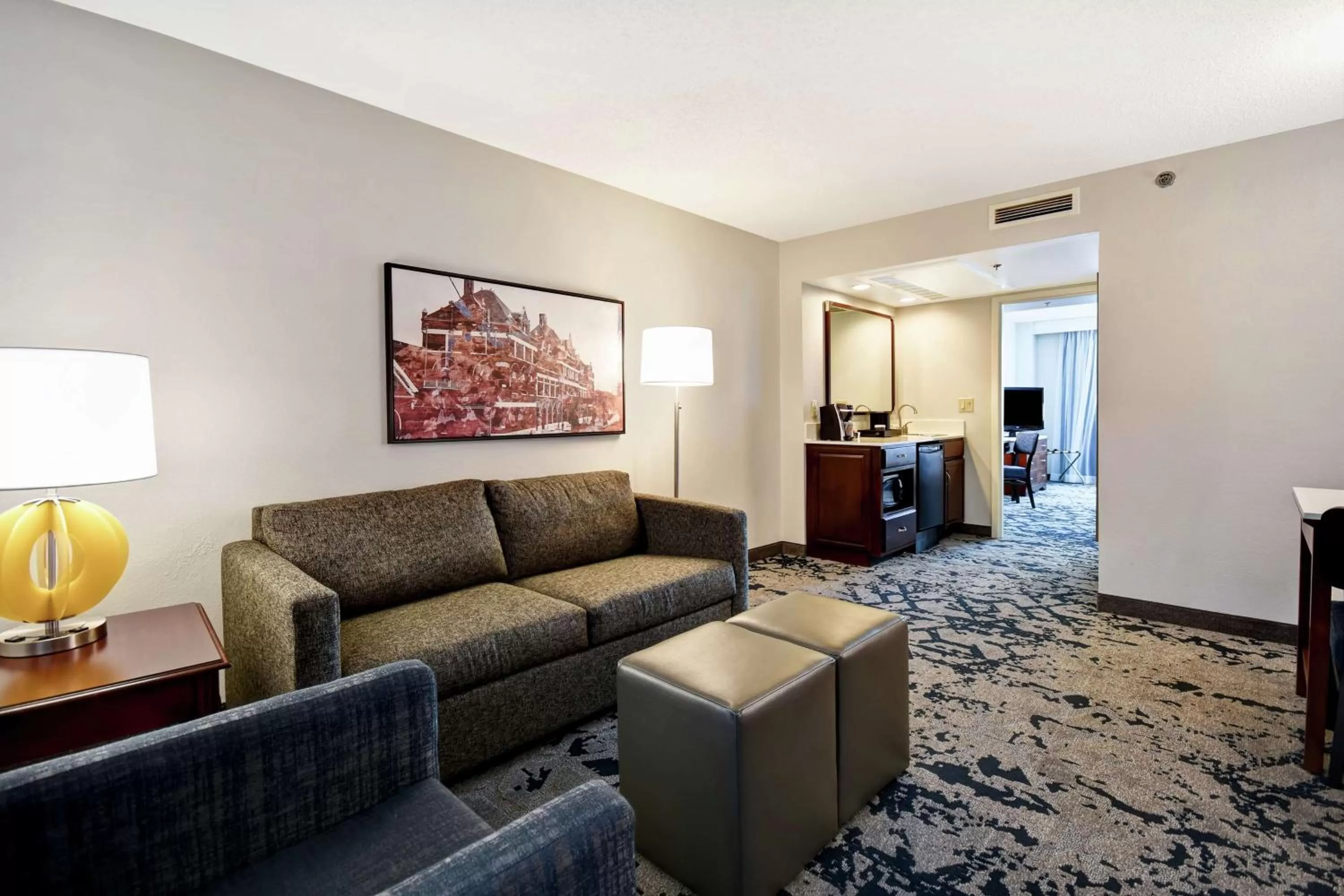 Living room in Embassy Suites Montgomery - Hotel & Conference Center
