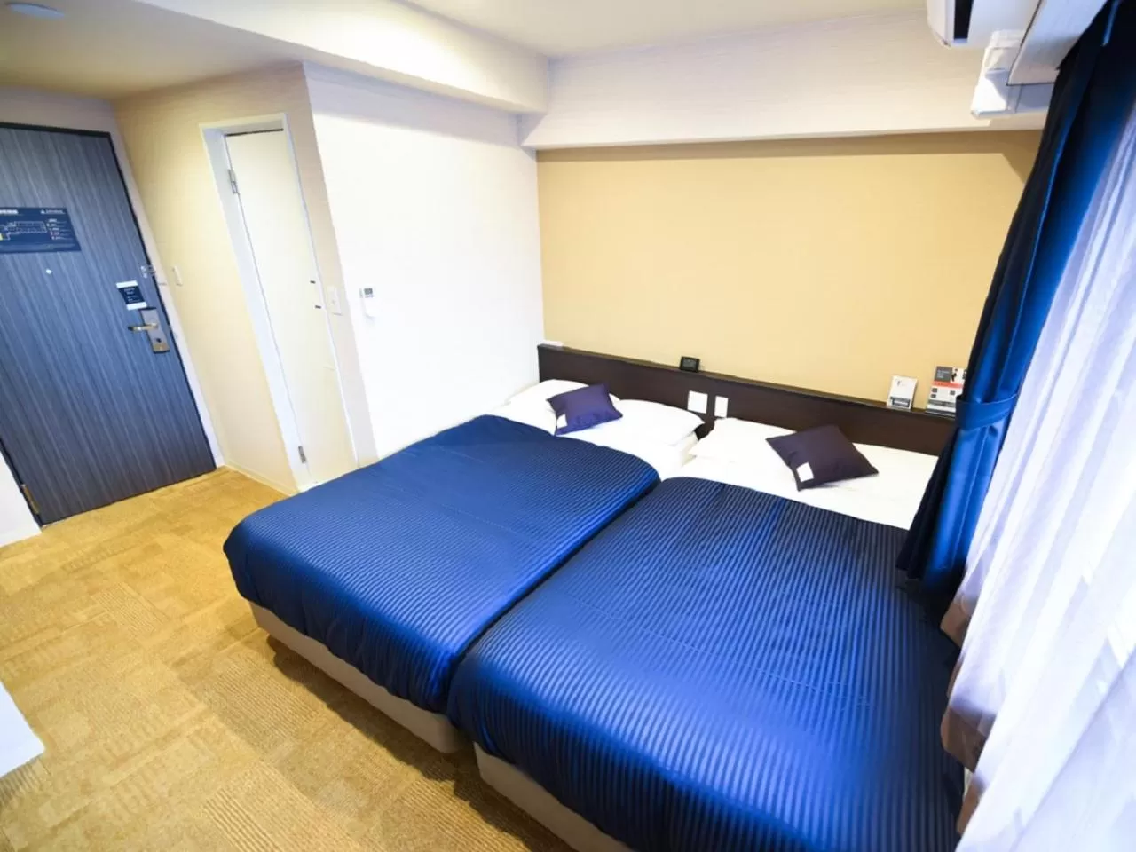 Twin Room - single occupancy - Smoking in HOTEL LiVEMAX Fukuoka Tenjin
