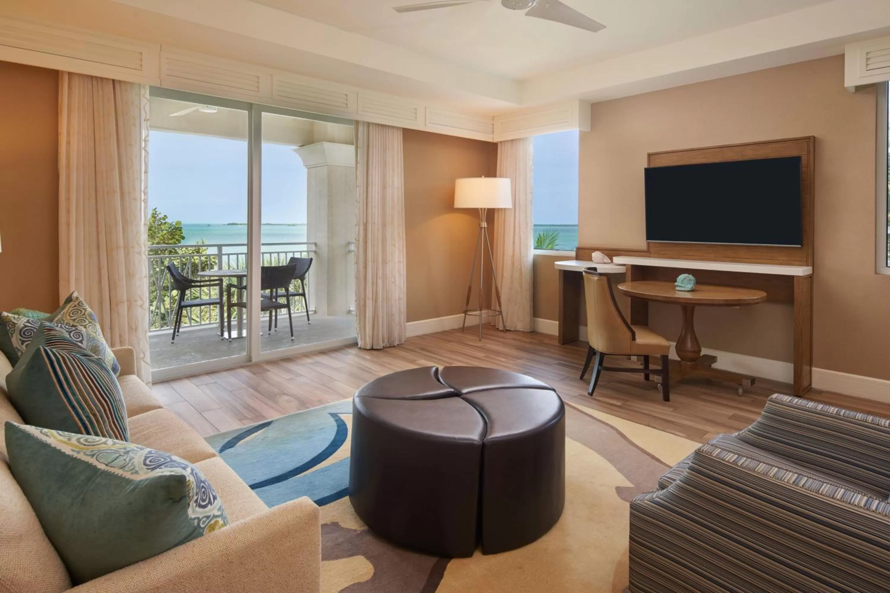 Bay Front Corner Suite, 1 Bedroom Suite, 1 King, Sofa bed in Playa Largo Resort & Spa, Autograph Collection