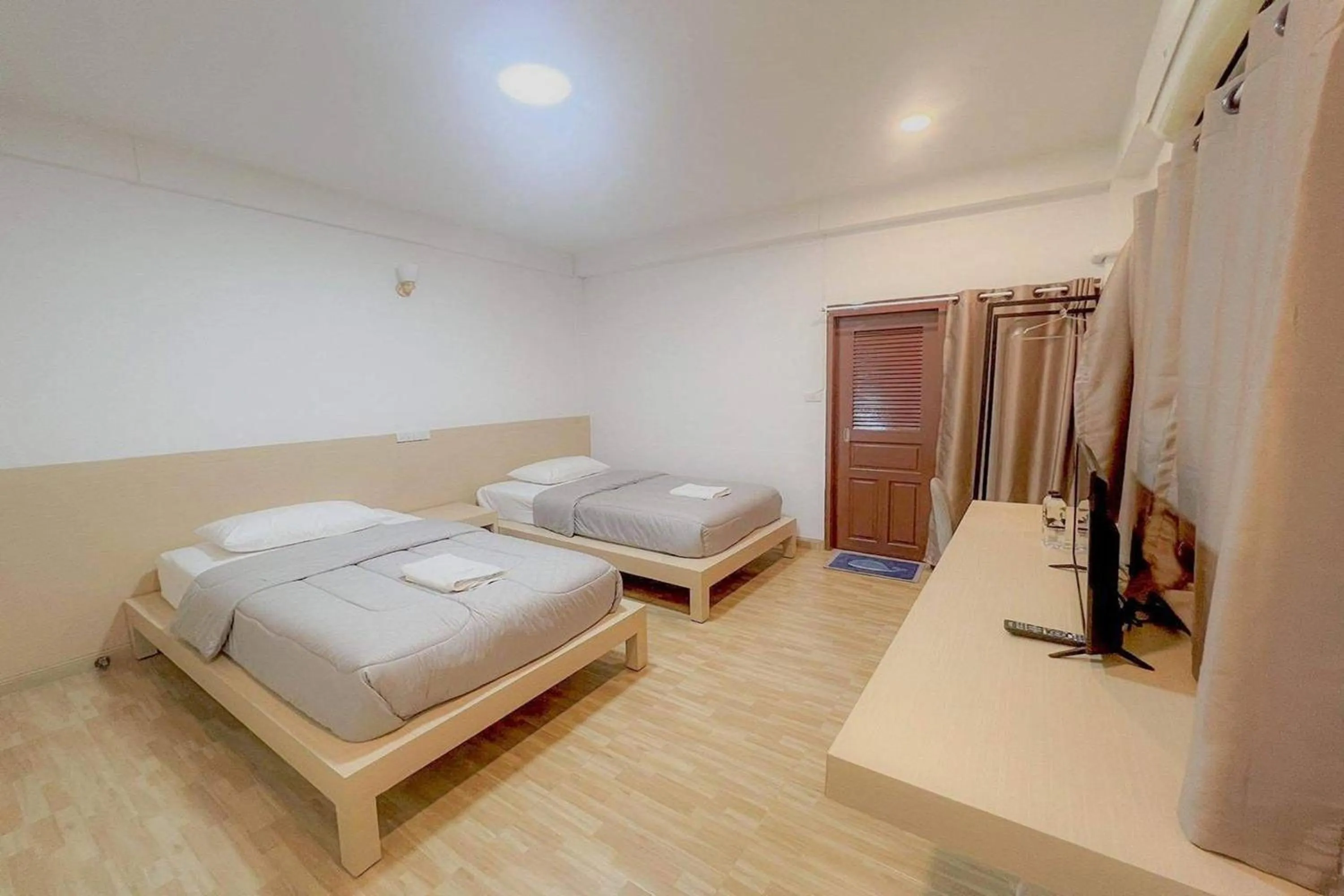 Twin Room with Shared Bathroom in Vestique hostel