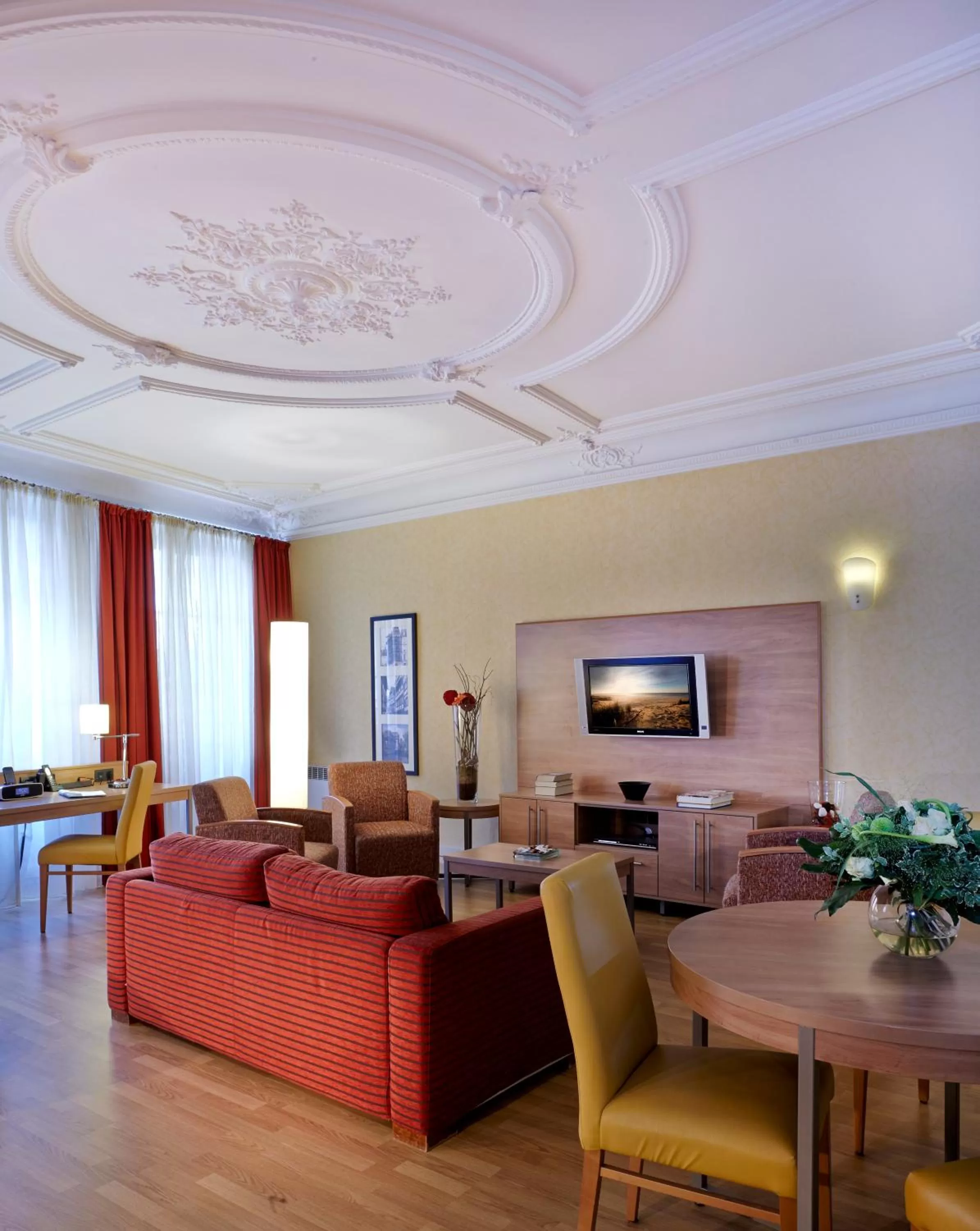 Deluxe Apartment in Citadines Kléber Strasbourg