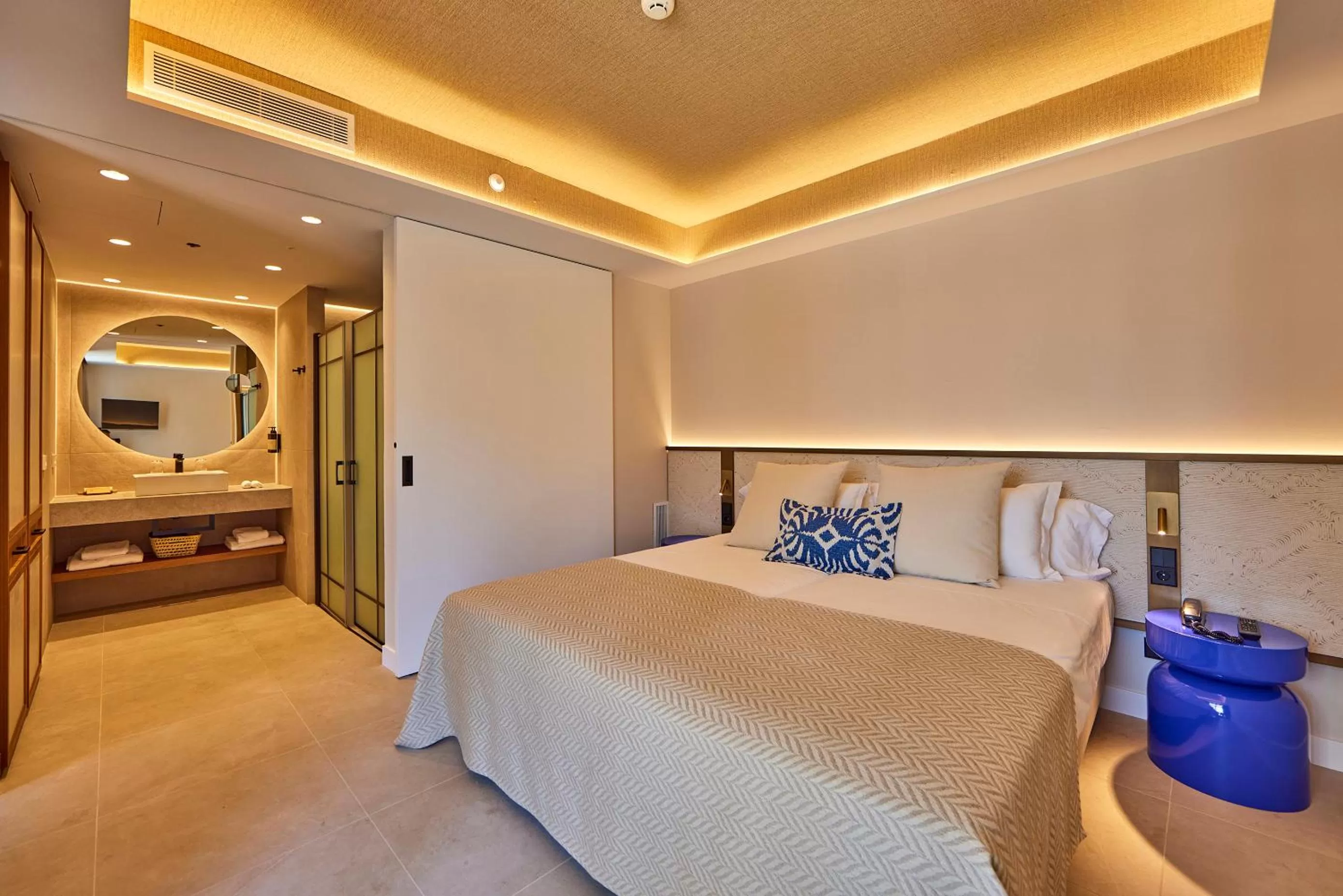 Family Suite with Garden View in Universal Grand León & Spa