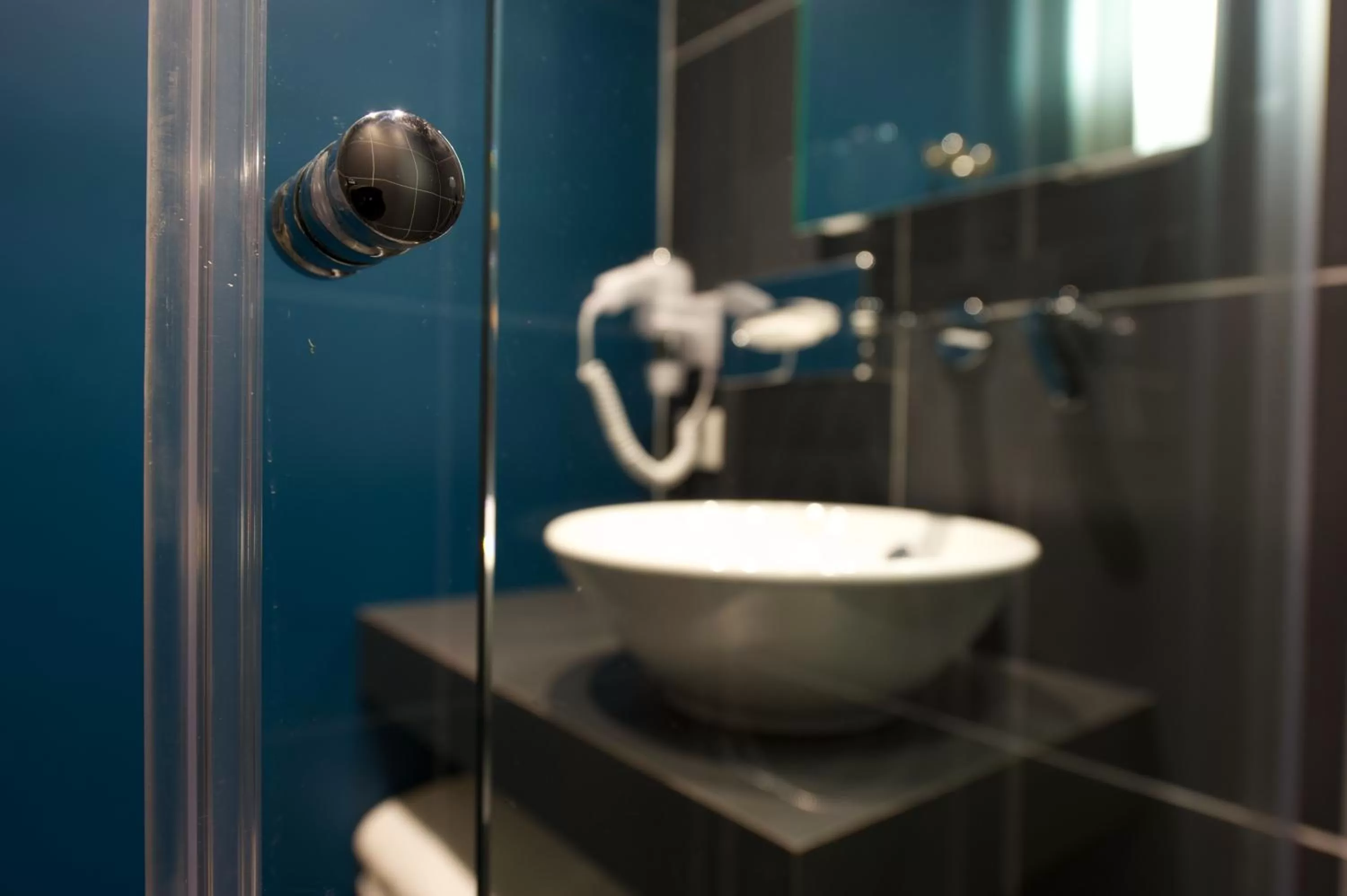 Single Room in Nex Hôtel