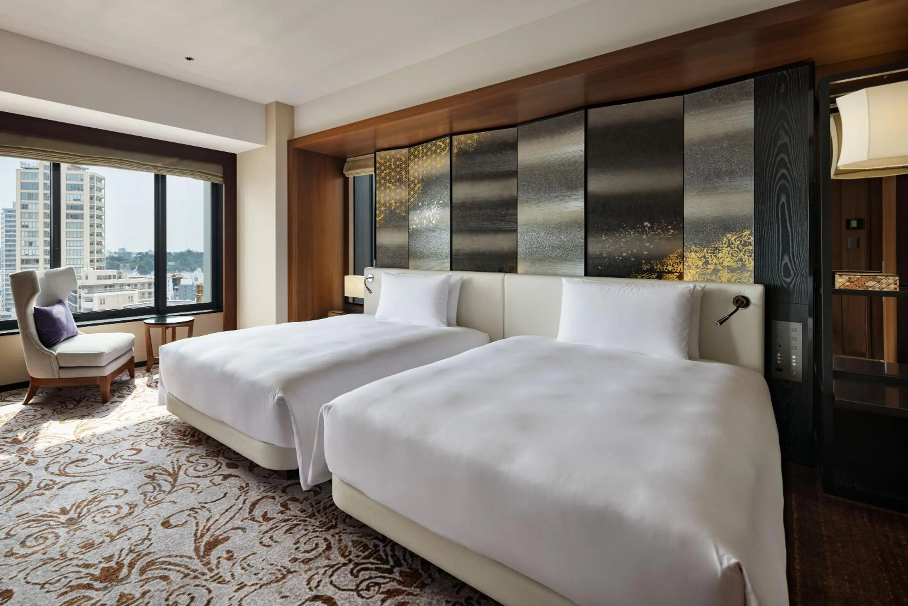 Suite with Two Single Beds in Hyatt Regency Yokohama