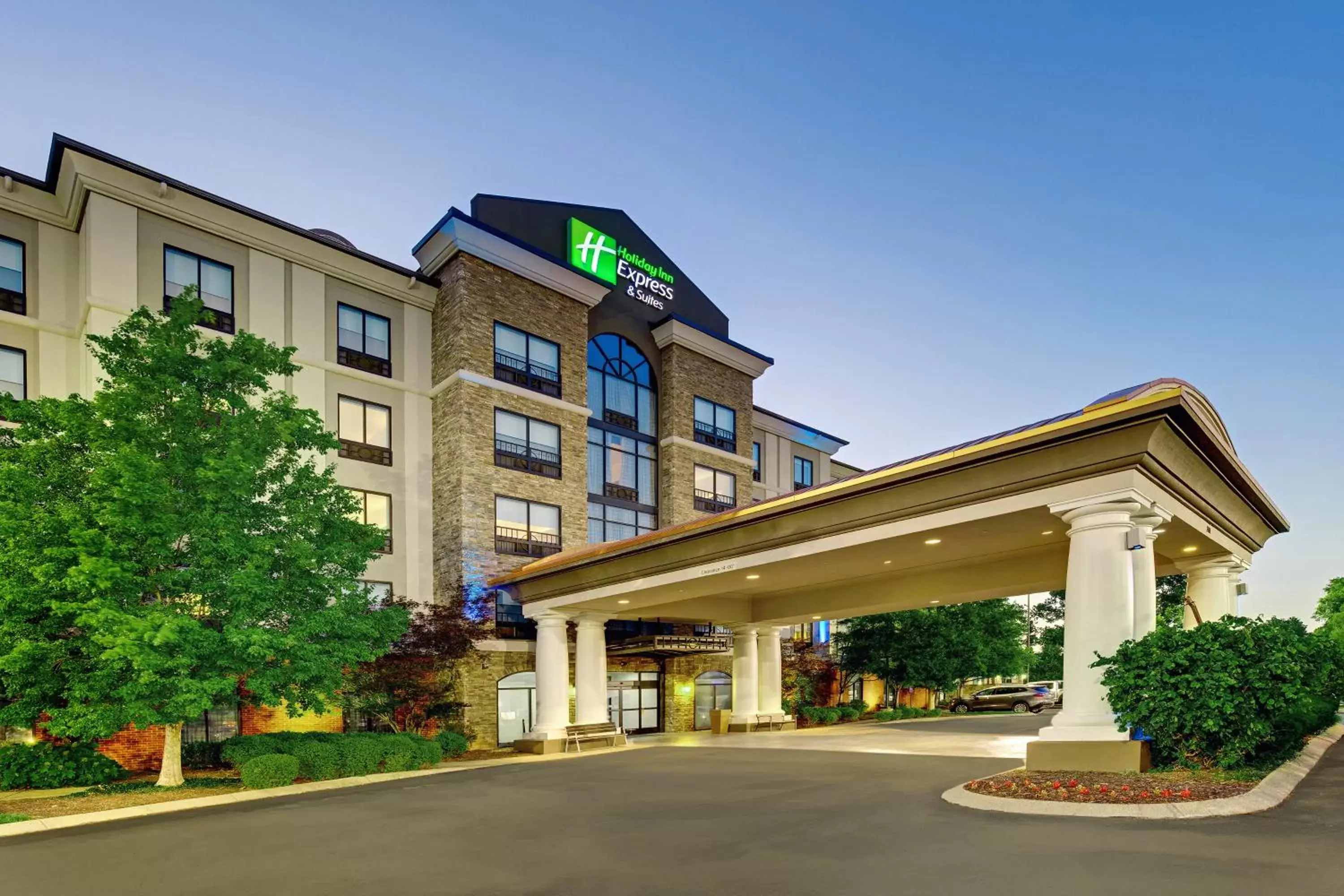 Holiday Inn Express Nashville-Opryland by IHG Holiday Inn Express Nashville-Opryland by IHG