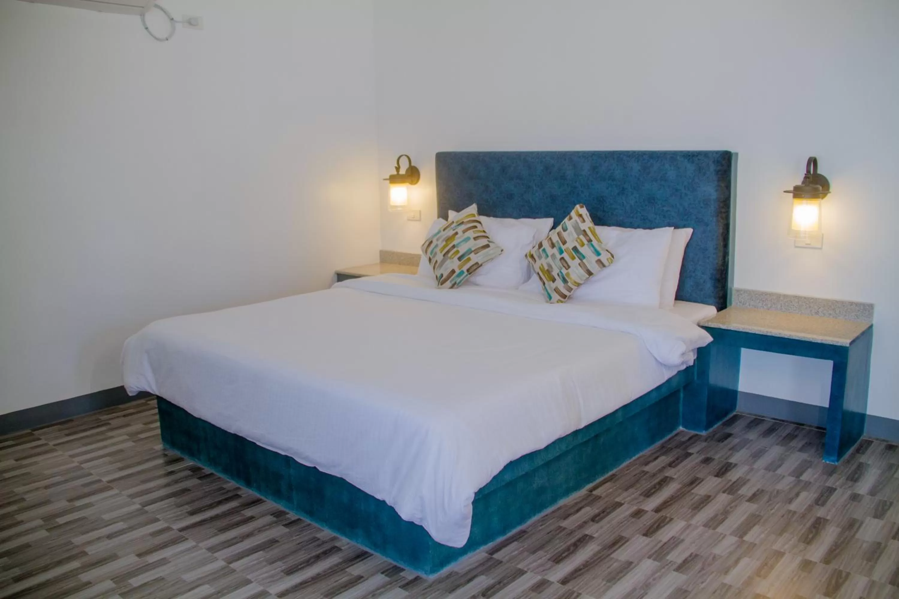 Superior King Room in La Playa Estrella Beach Resort