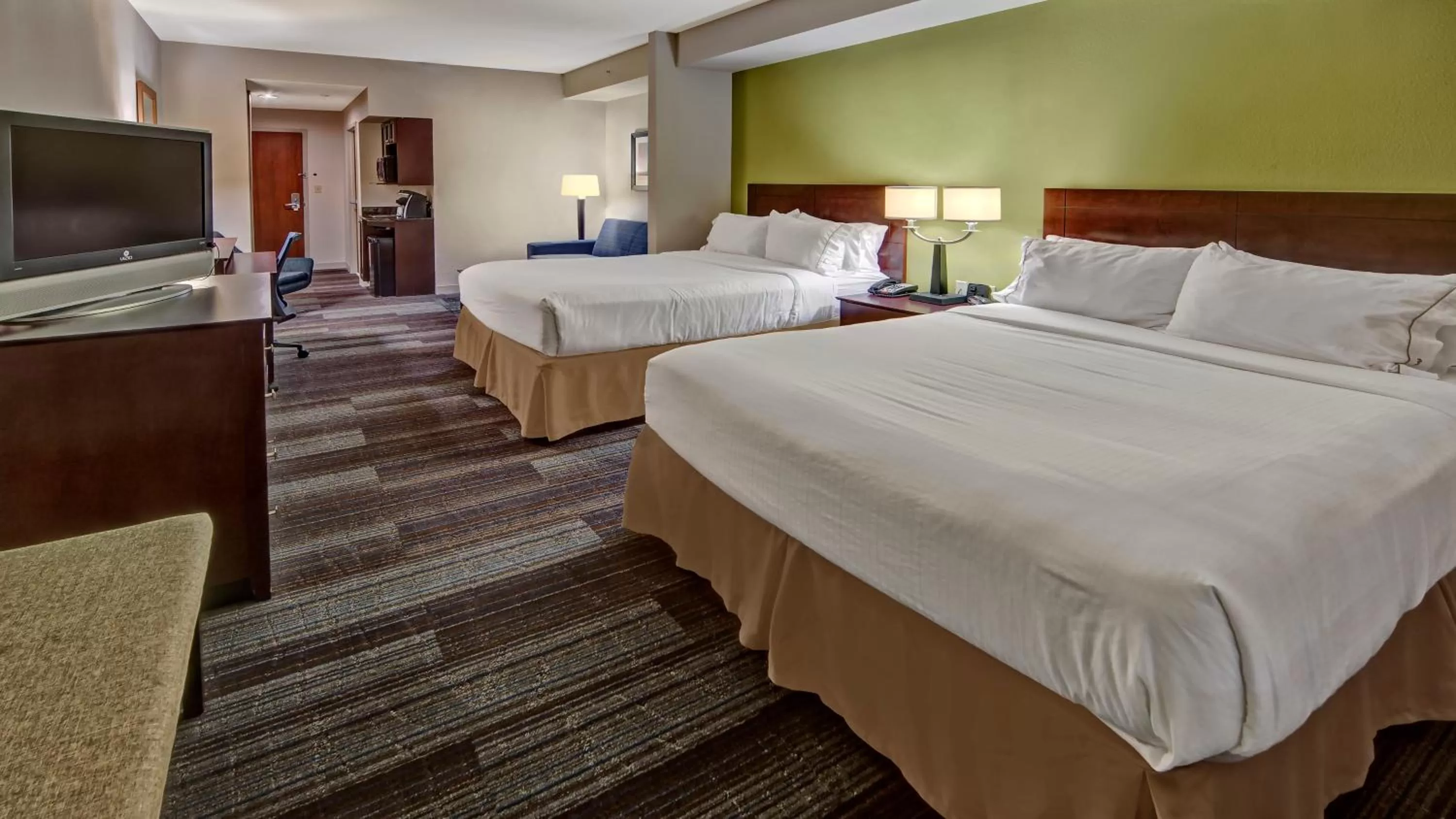 Suite with Two Queen Beds in Holiday Inn Express & Suites Cookeville by IHG