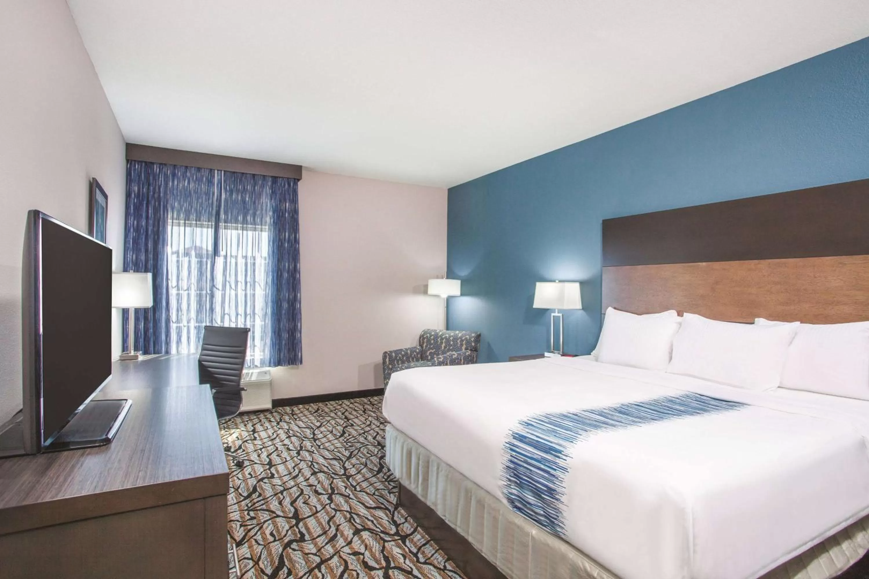 King Room in La Quinta by Wyndham Cullman