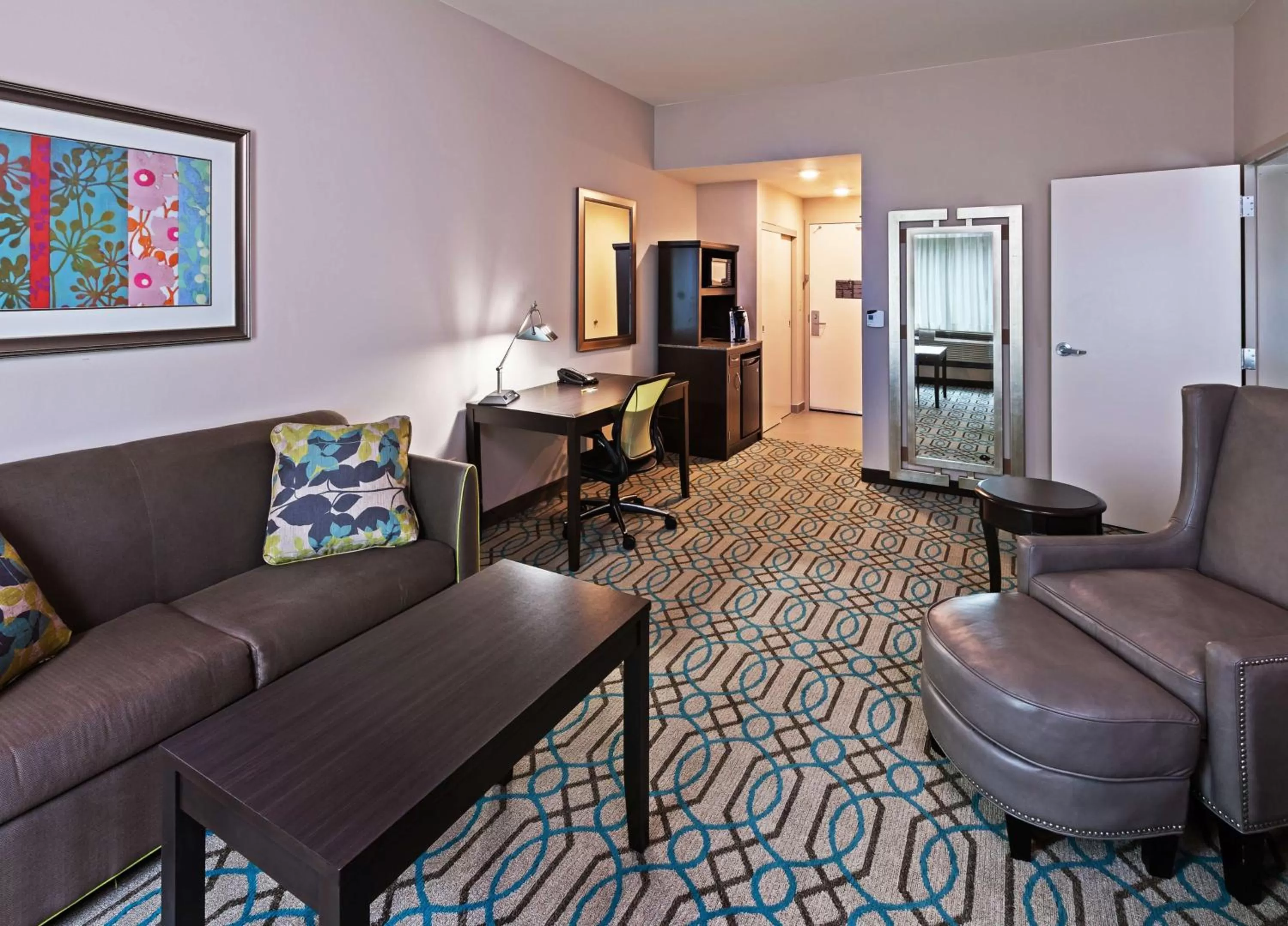 One-Bedroom King Suite in Hilton Garden Inn West Little Rock