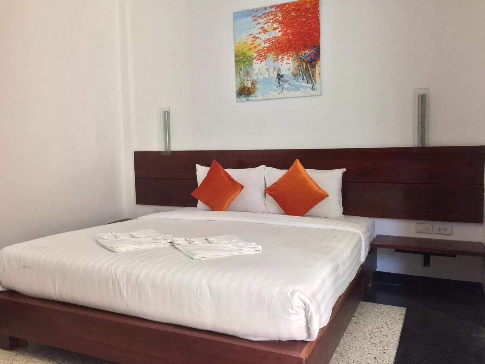 Budget Double Room in Green View Village Resort
