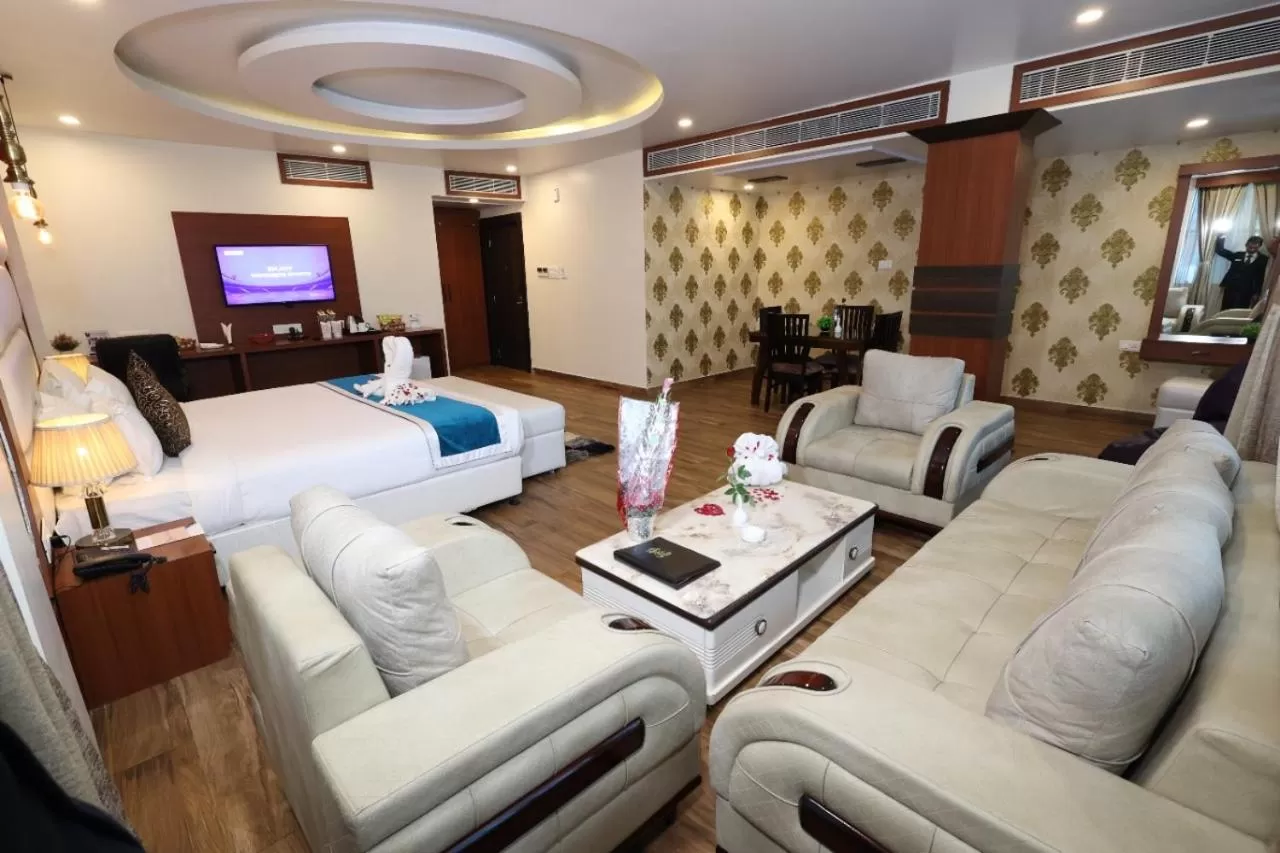 Suite in Hotel Sidh Vedantha