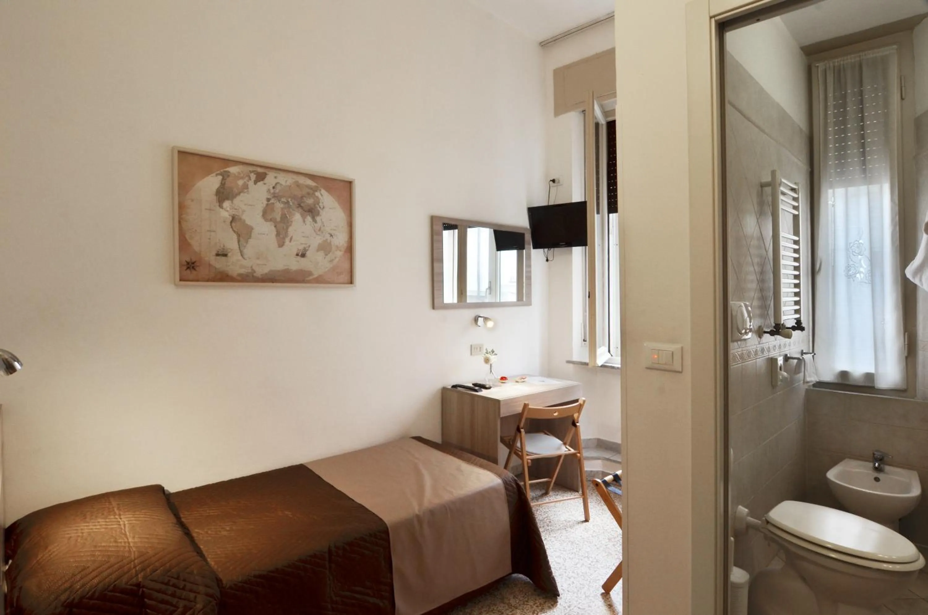 Single Room in Hotel La Torre