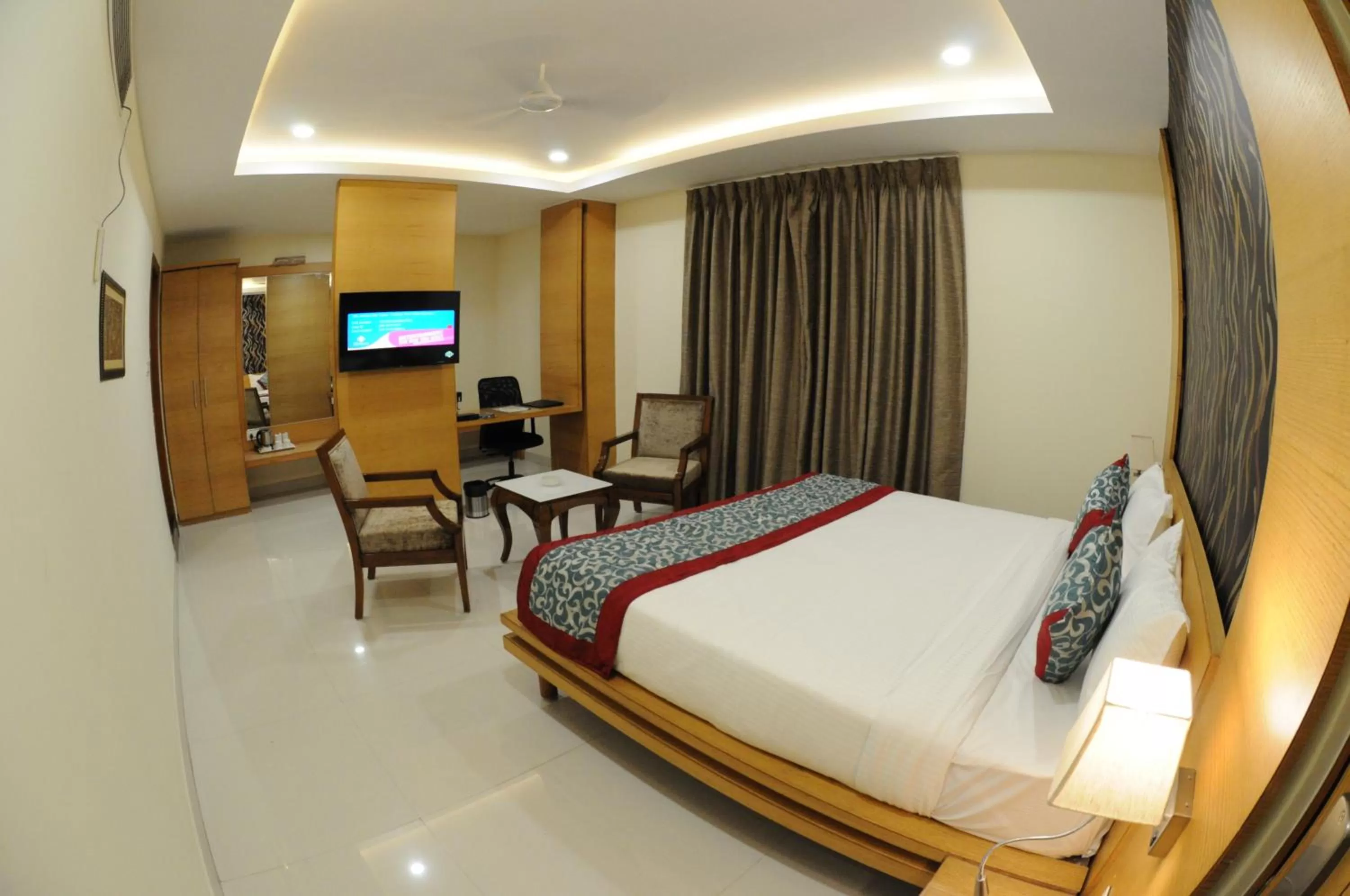 Superior King Room - single occupancy in Hotel Grand Rajputana