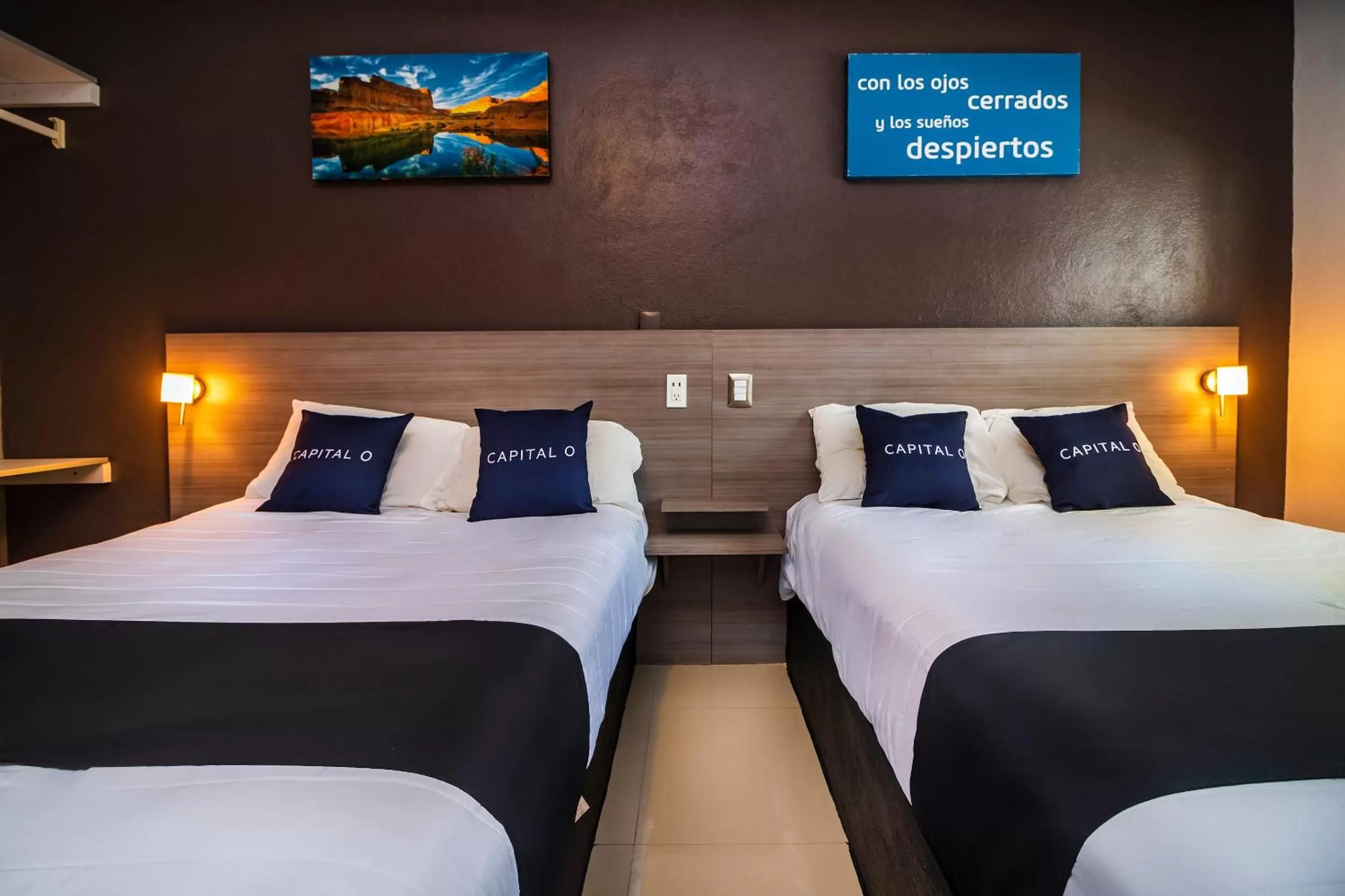 Standard Suite in Collection O Hotel Mango,Six Flags Hurricane Harbor Oaxtepec