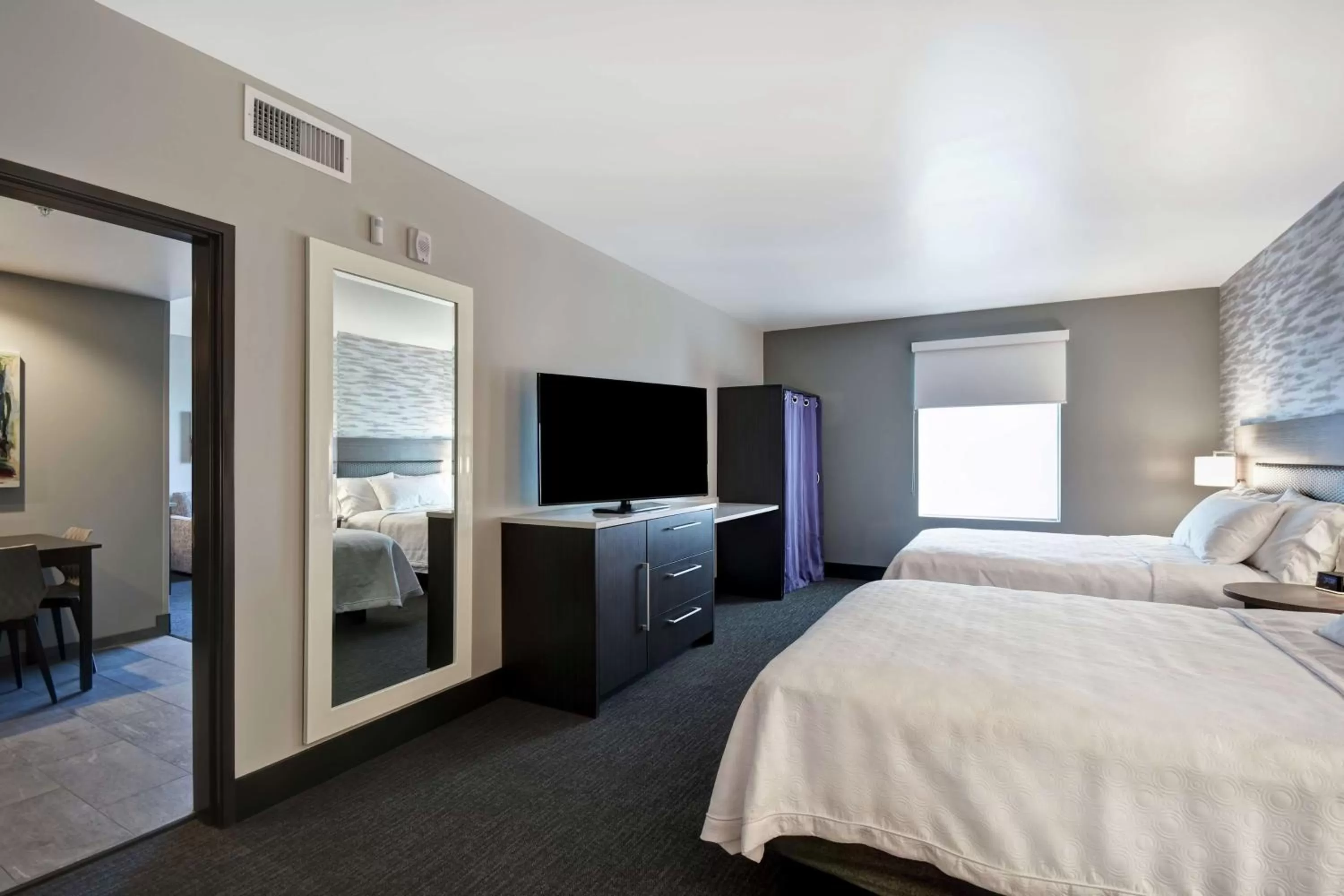 One-Bedroom Queen Suite with Two Queen Beds - Non-Smoking in Home2 Suites by Hilton Los Angeles Montebello