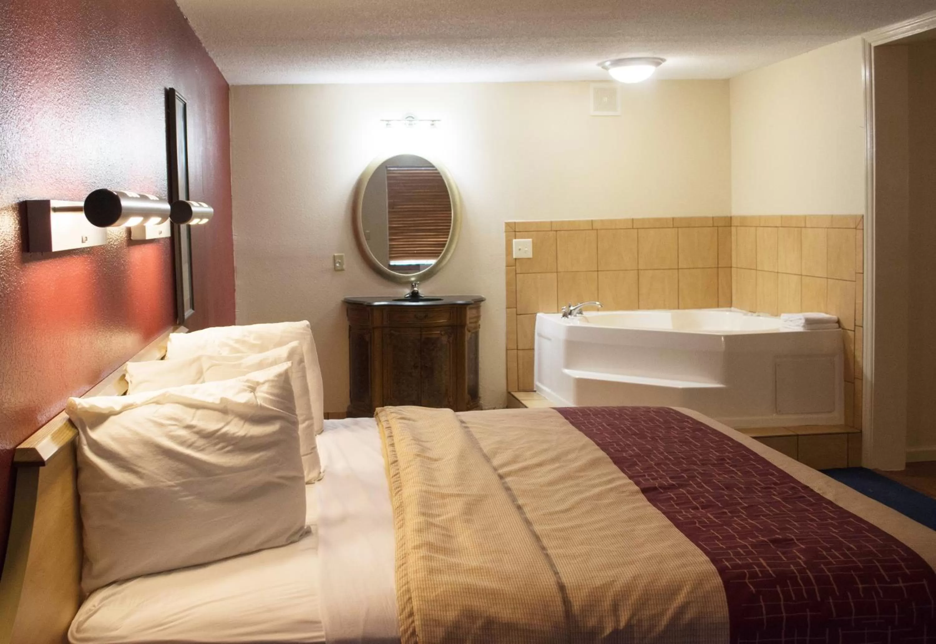 Two Room Suite with One King Bed with Spa Bath Non-Smoking in Red Roof Inn Somerset, KY
