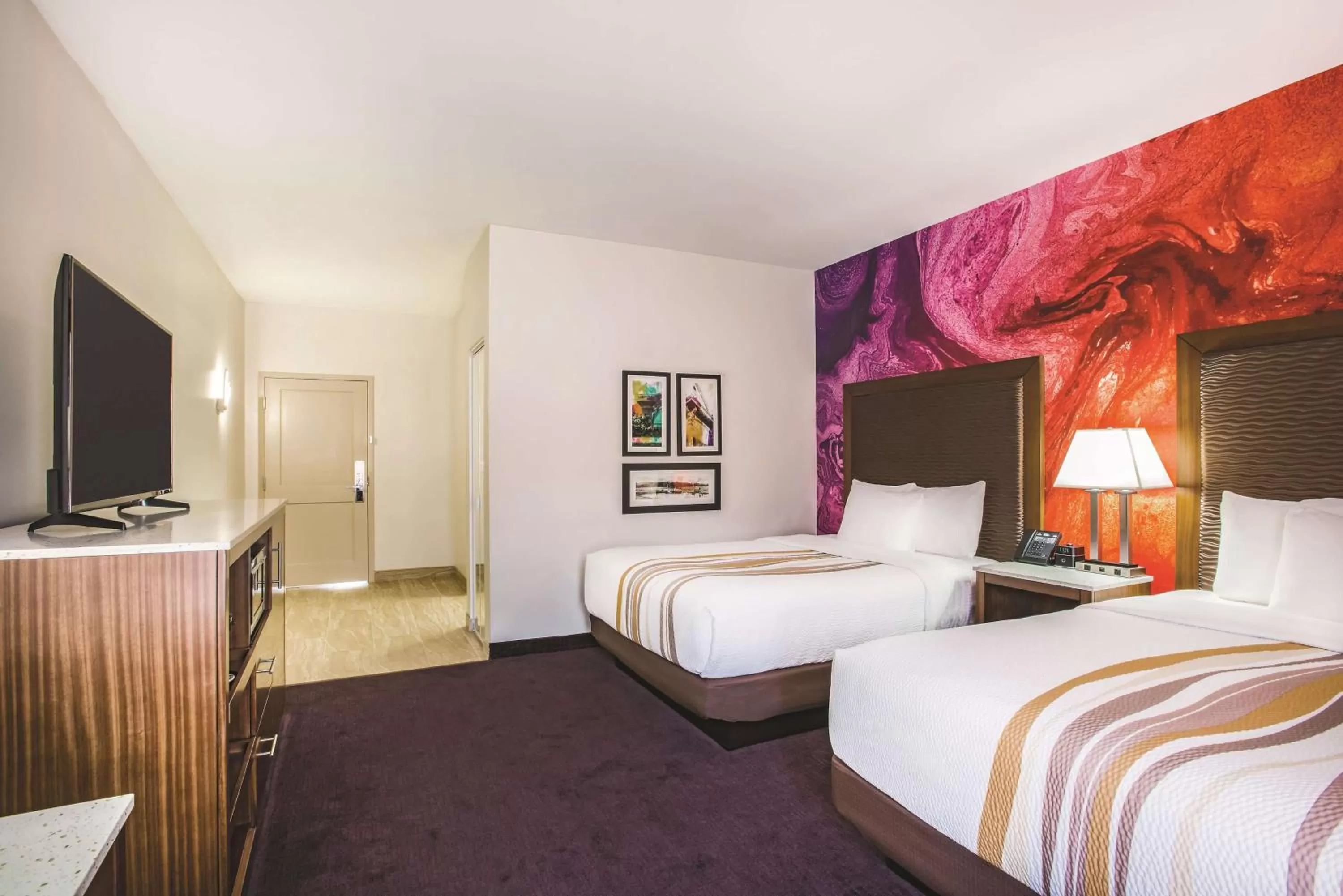 Queen Room with Two Queen Beds and Mobility/Hearing Access - Non-Smoking in La Quinta by Wyndham Chambersburg