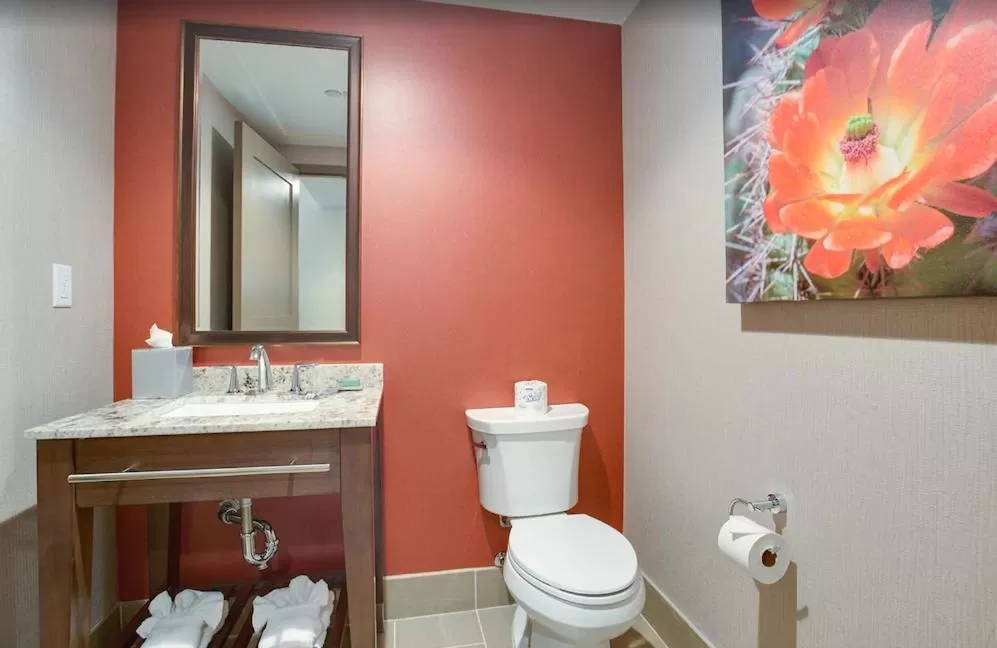 Executive Suite in Cliff Castle Casino Hotel