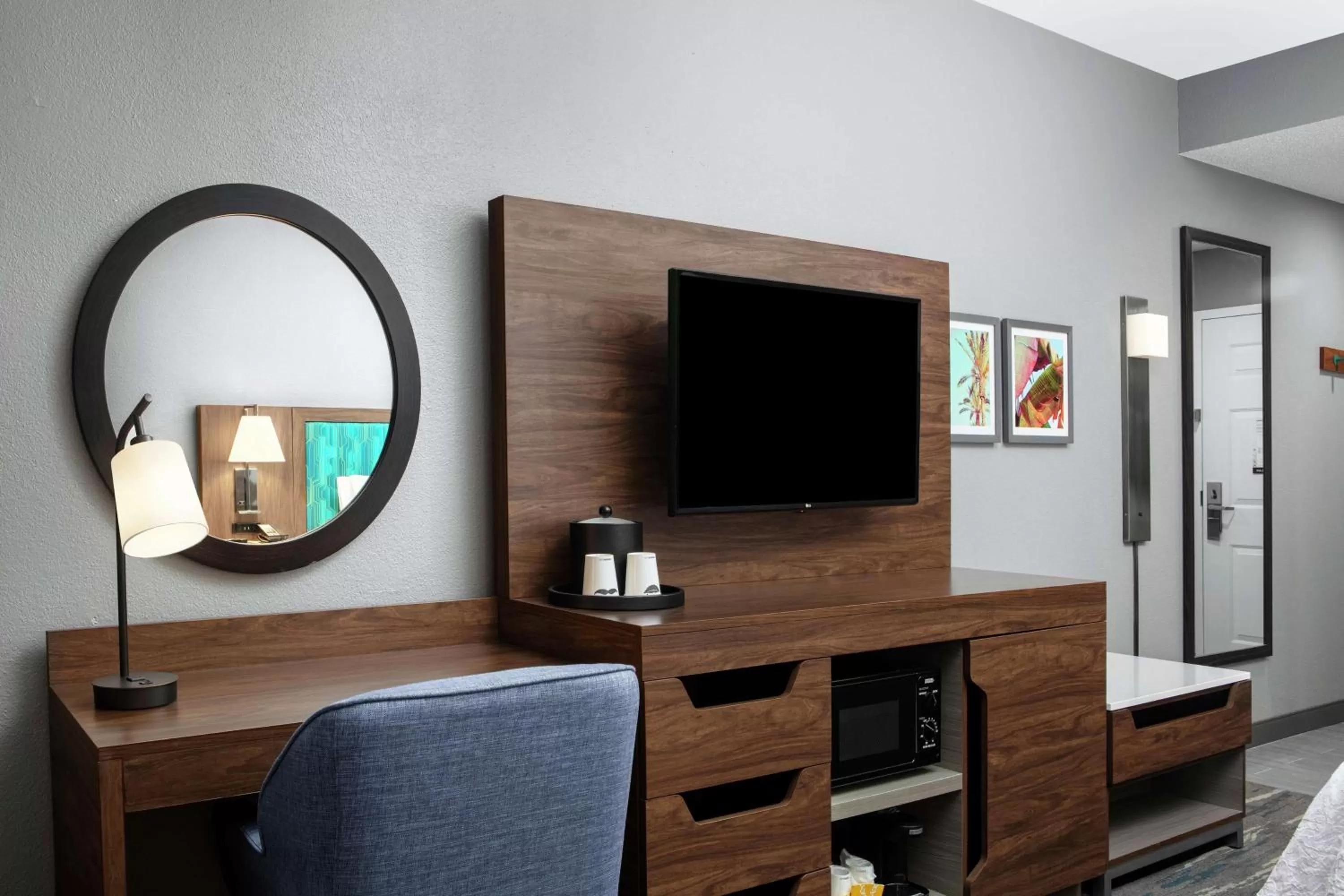 King Room with Sofa Bed - Non-Smoking in Hampton Inn Lake Buena Vista / Orlando