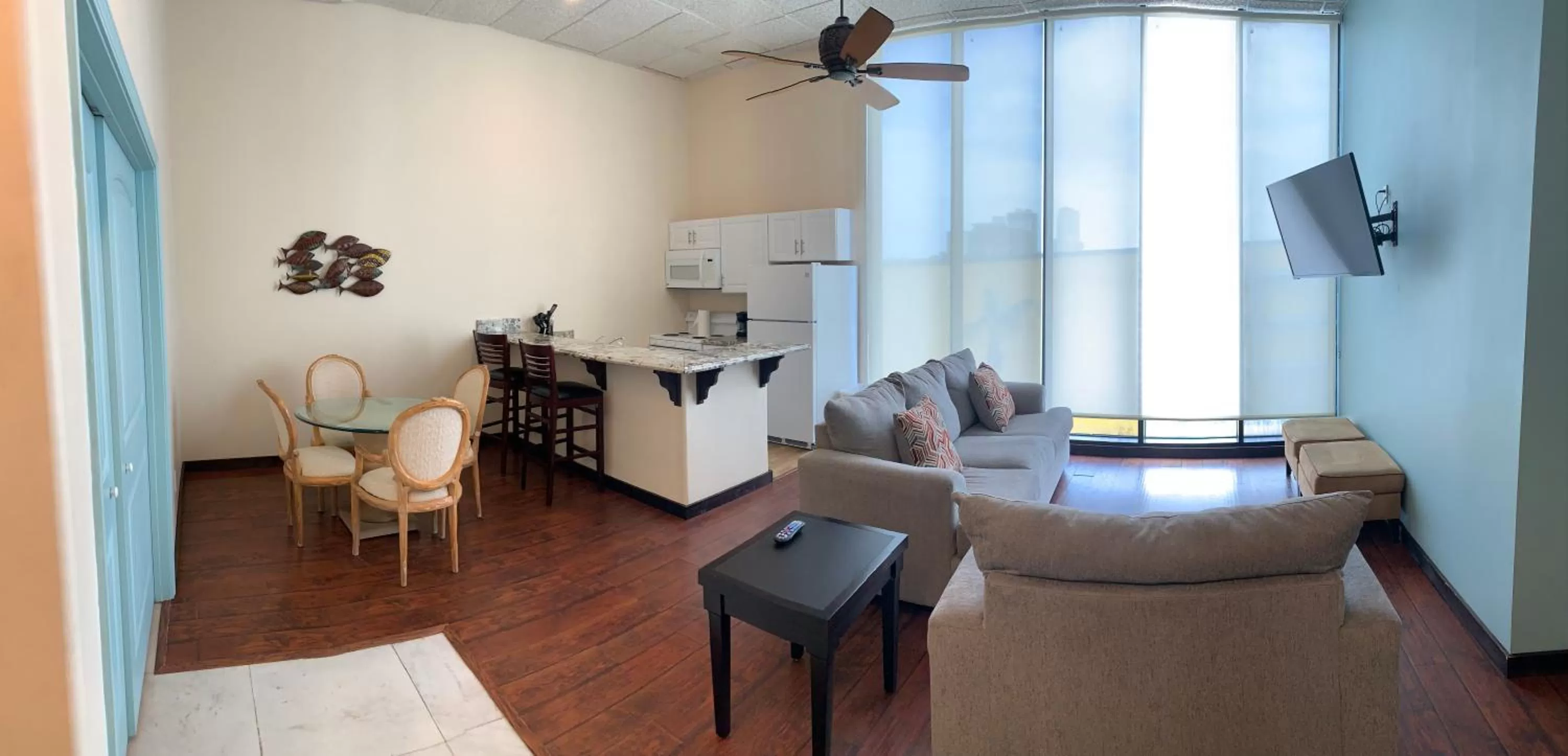 Two Bedroom Apartment  in Sunchase Inn & Suites