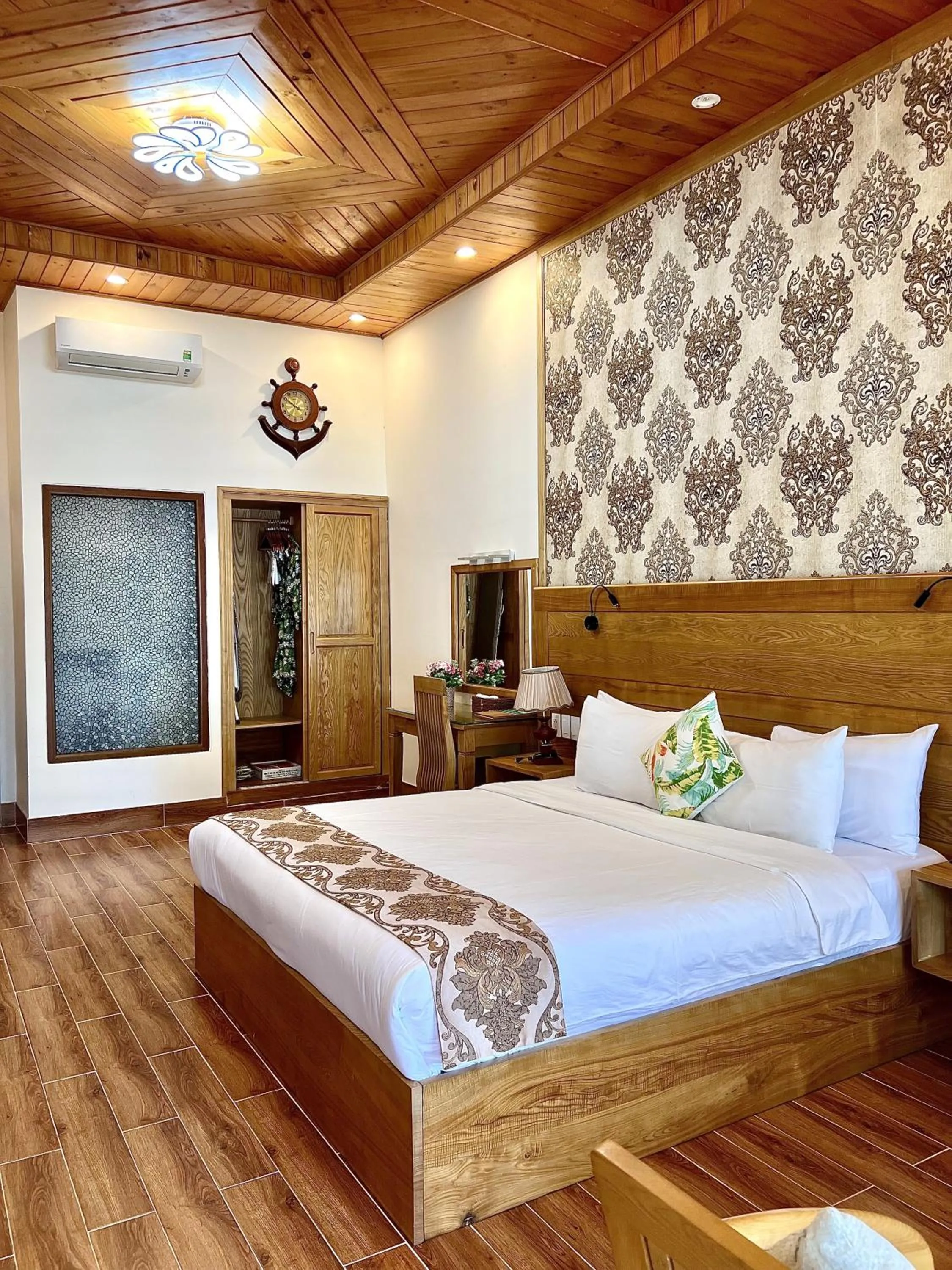 Junior Suite with Beach Front in Gold Coast Phu Quoc Beach Resort