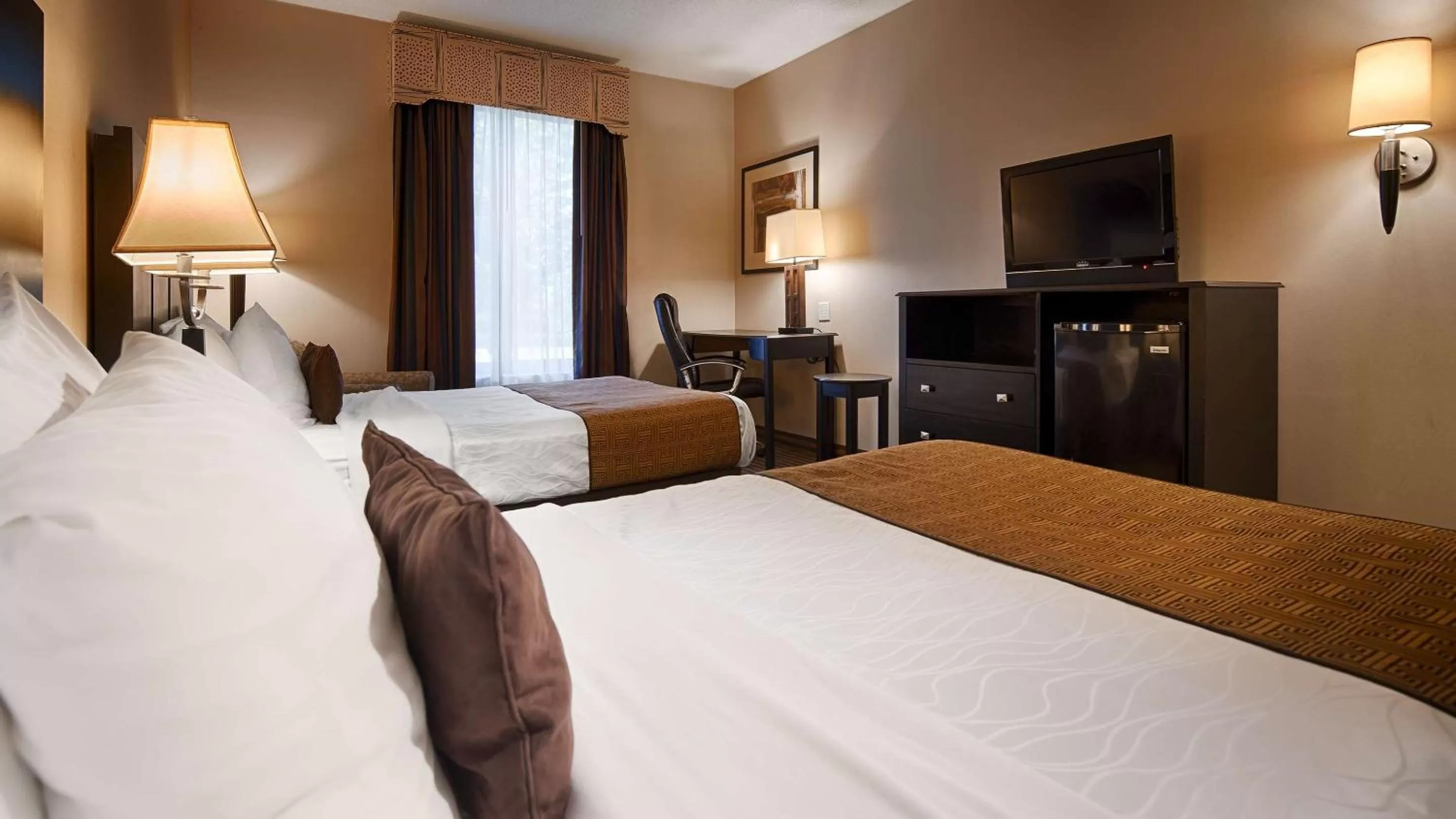 Quadruple Room in Best Western Dunkirk & Fredonia Inn