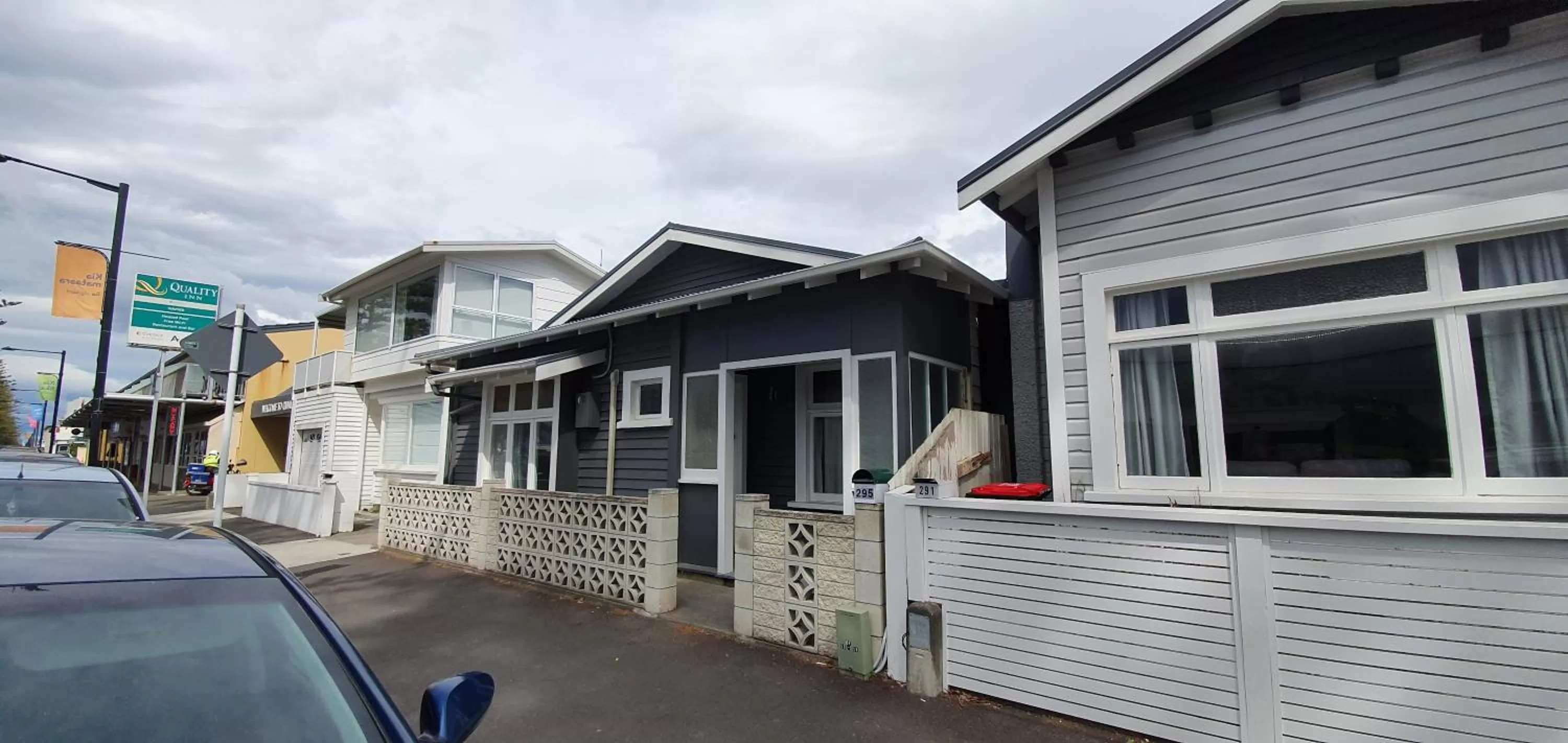 Three-Bedroom Villa in Shoreline Motel