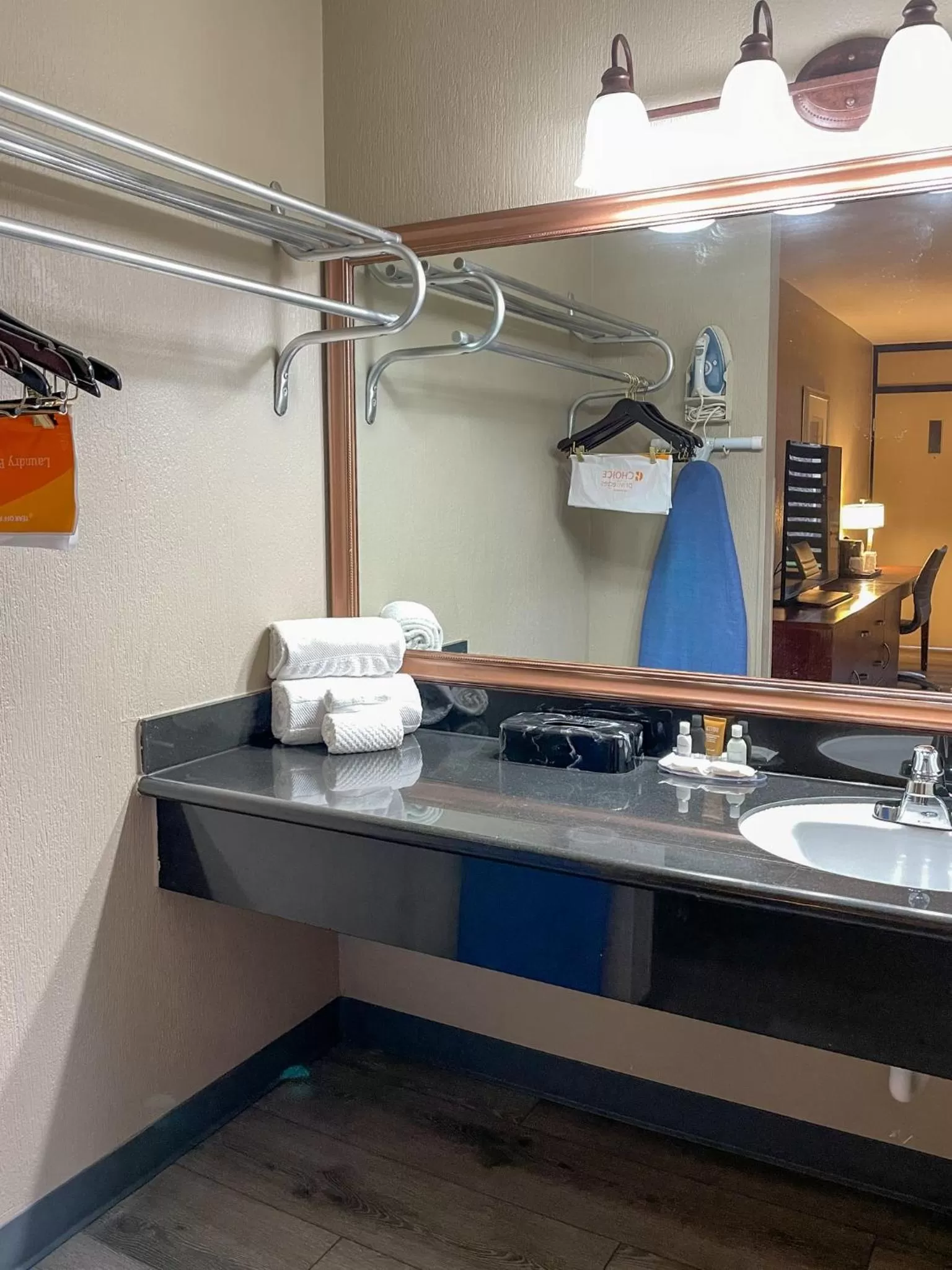Queen Room in GreenTree Hotel & Extended Stay I-10 FWY Houston, Channelview, Baytown