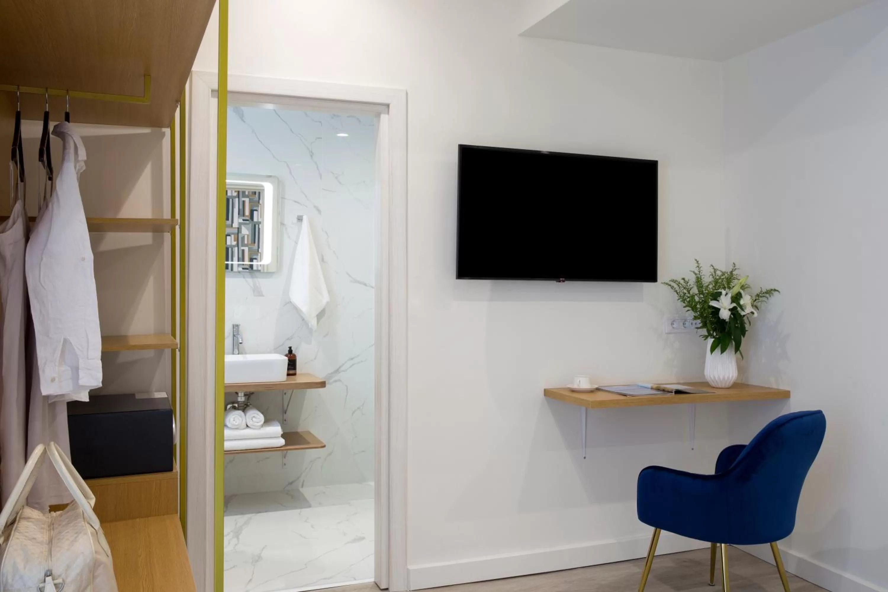 Family Room in Hypnos Inn Athens