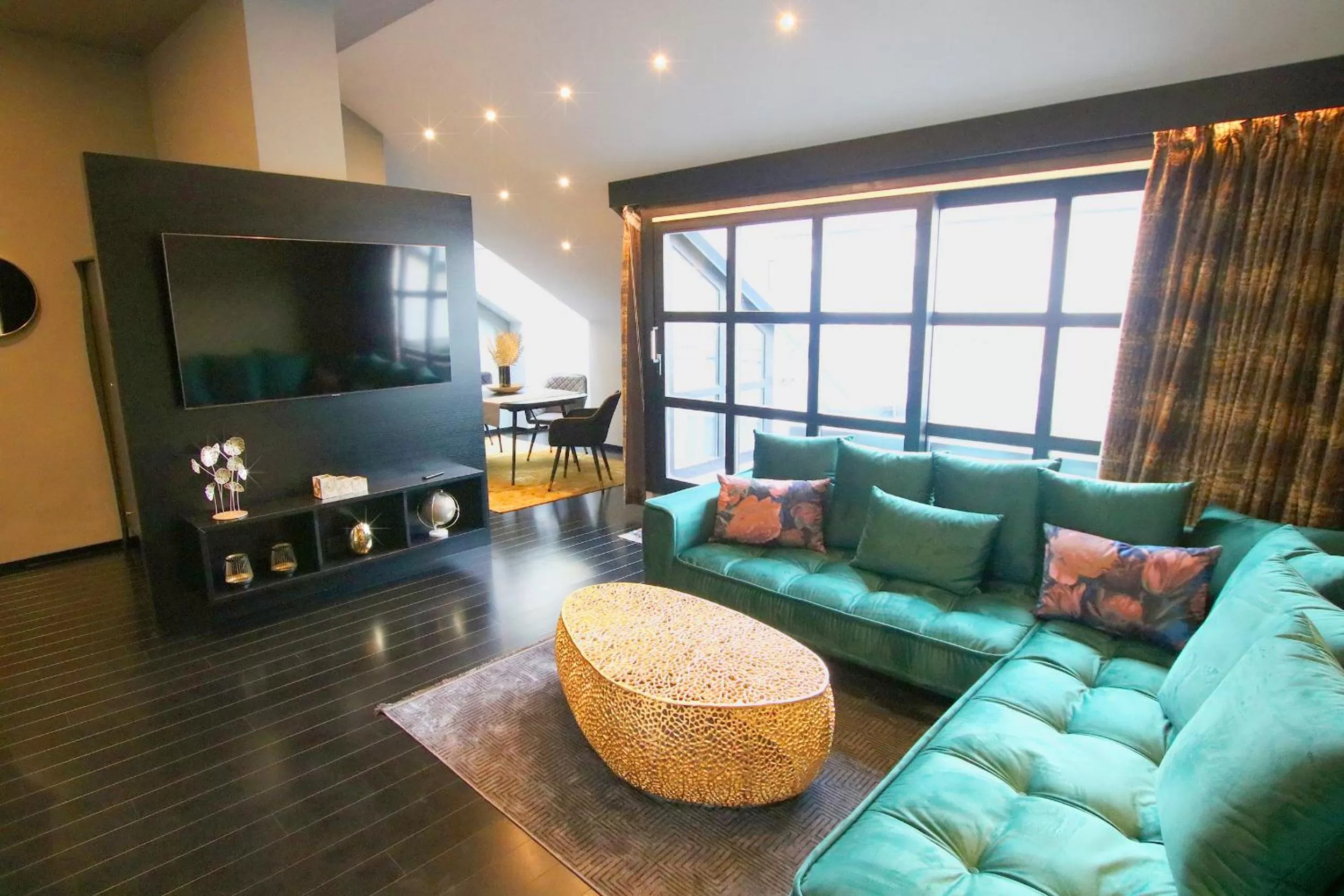 Penthouse Suite with Terrace in Hotel Vienna beim Prater