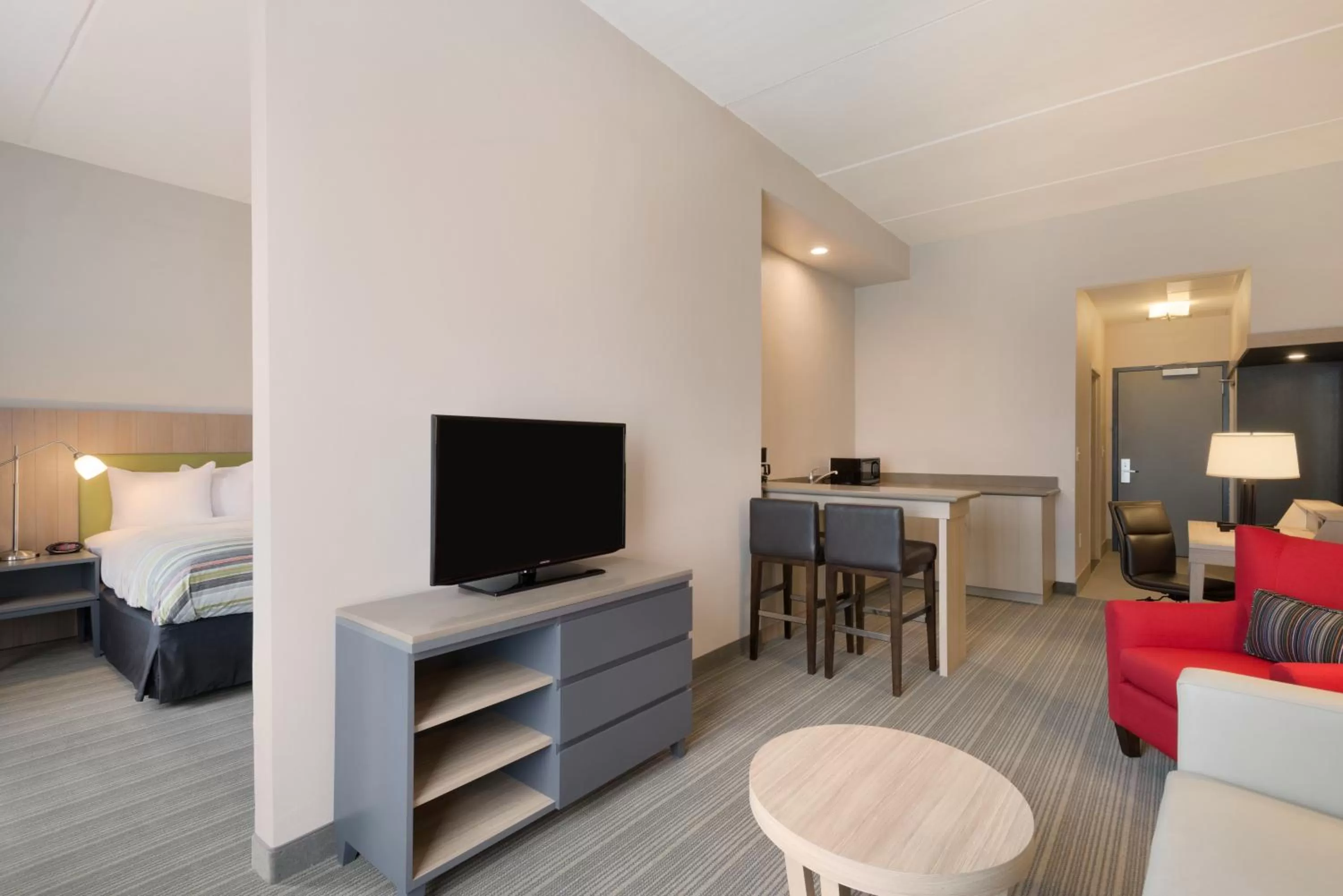 King Suite - Disability Access in Country Inn & Suites by Radisson, Katy (Houston West), TX