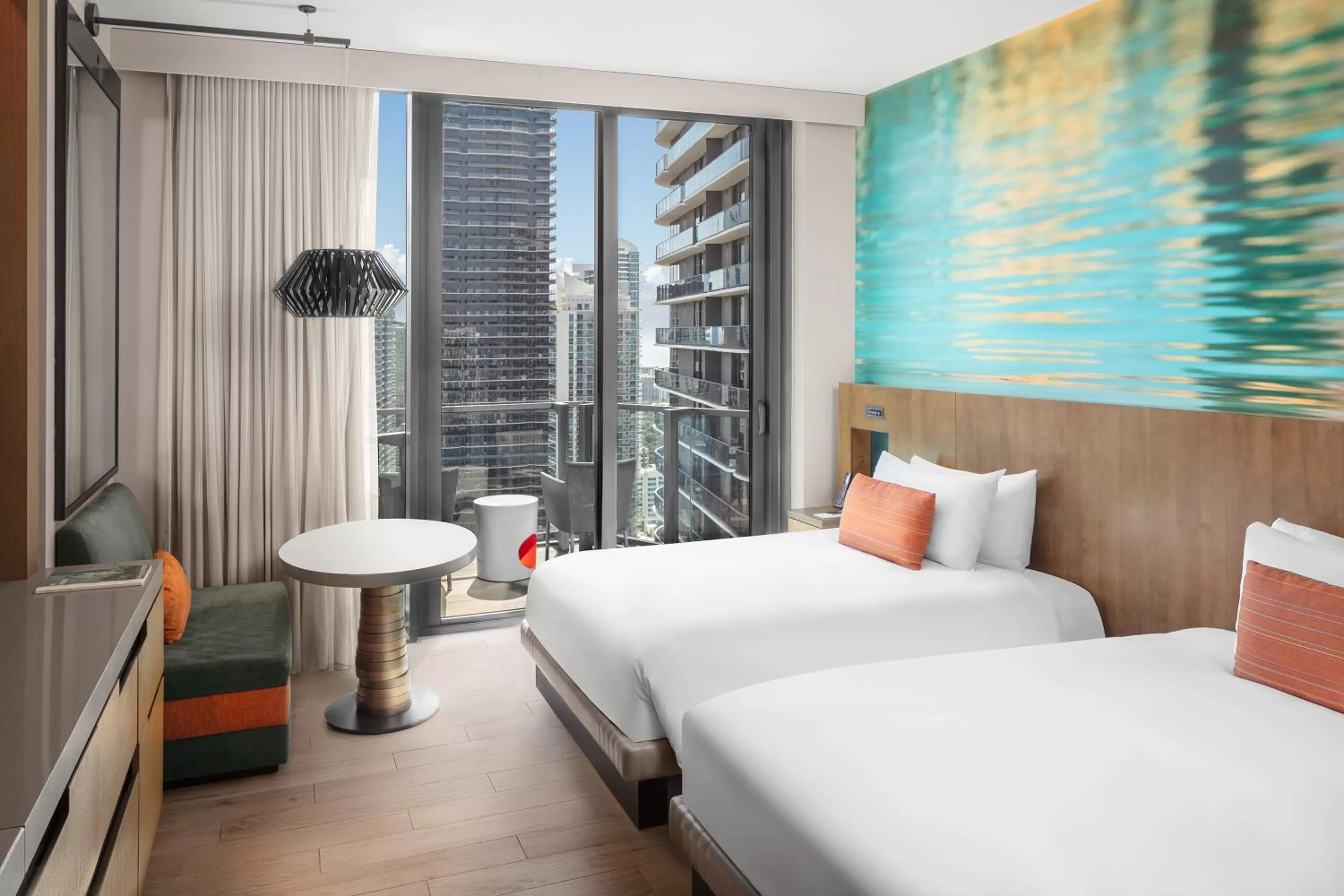 Urban Room with Two Double Beds in EAST Miami