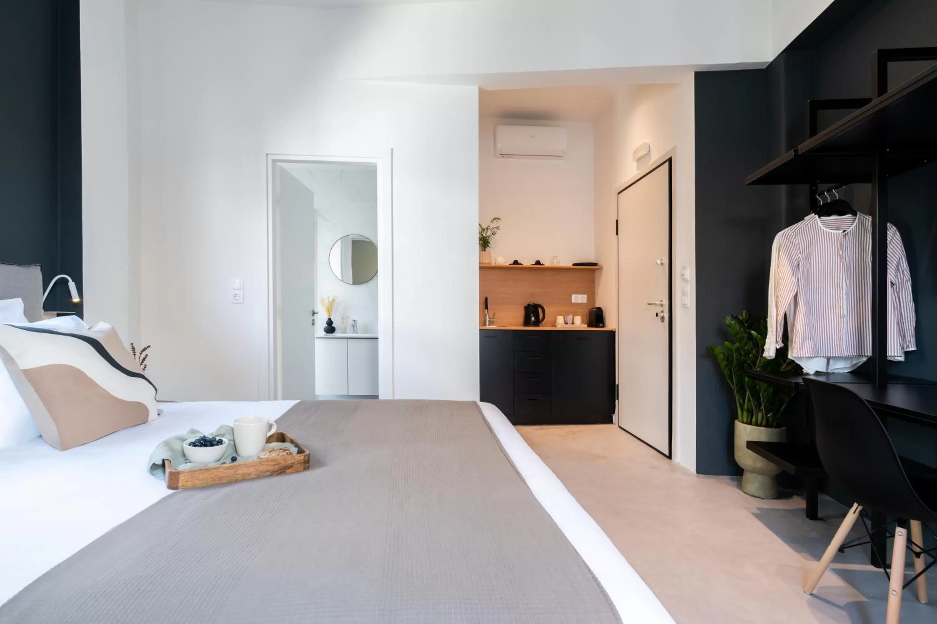 Double Room with Balcony in Play Psyri Athens a member of Brown Hotels