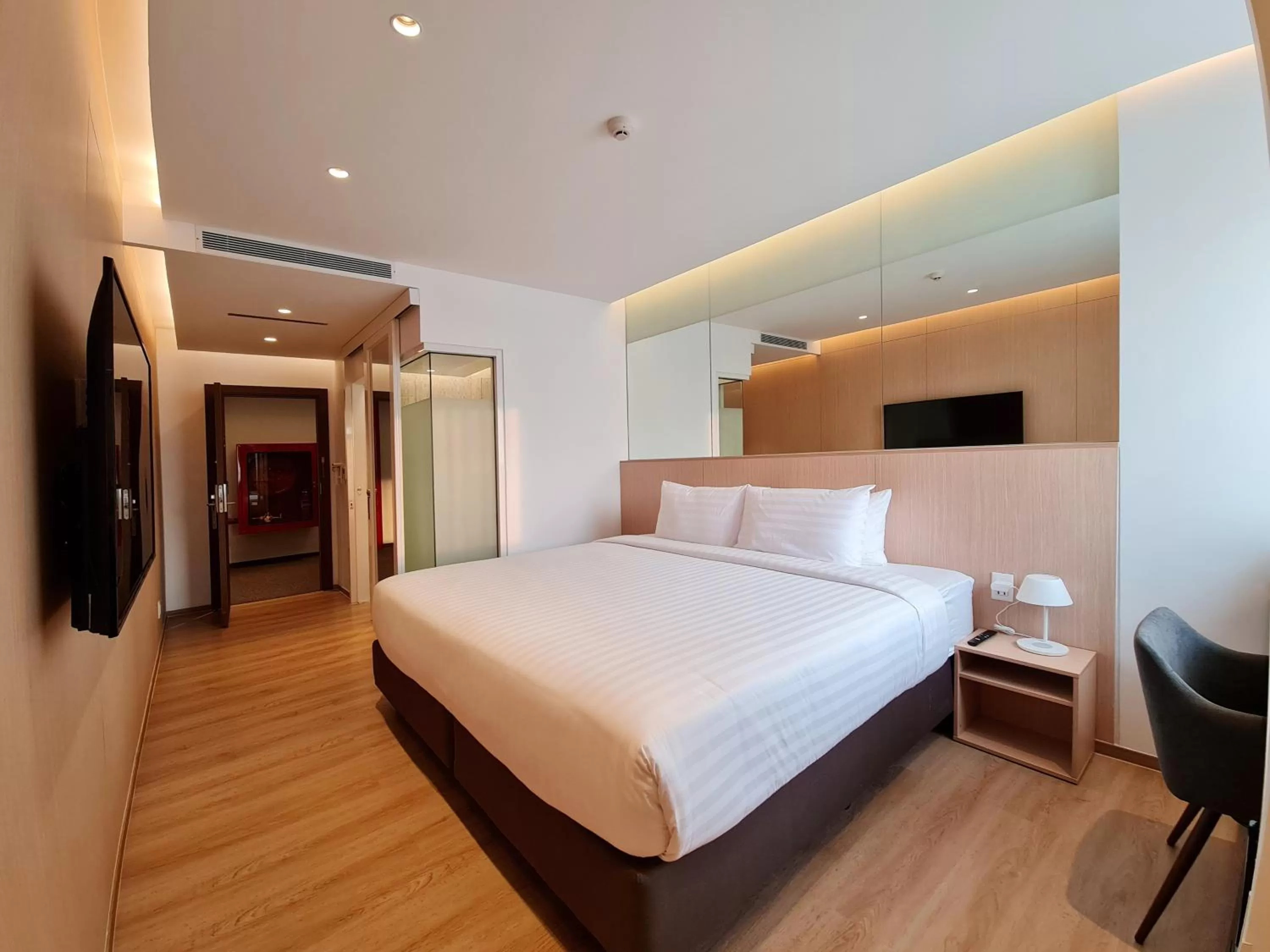 King Room in Mintel Huamark