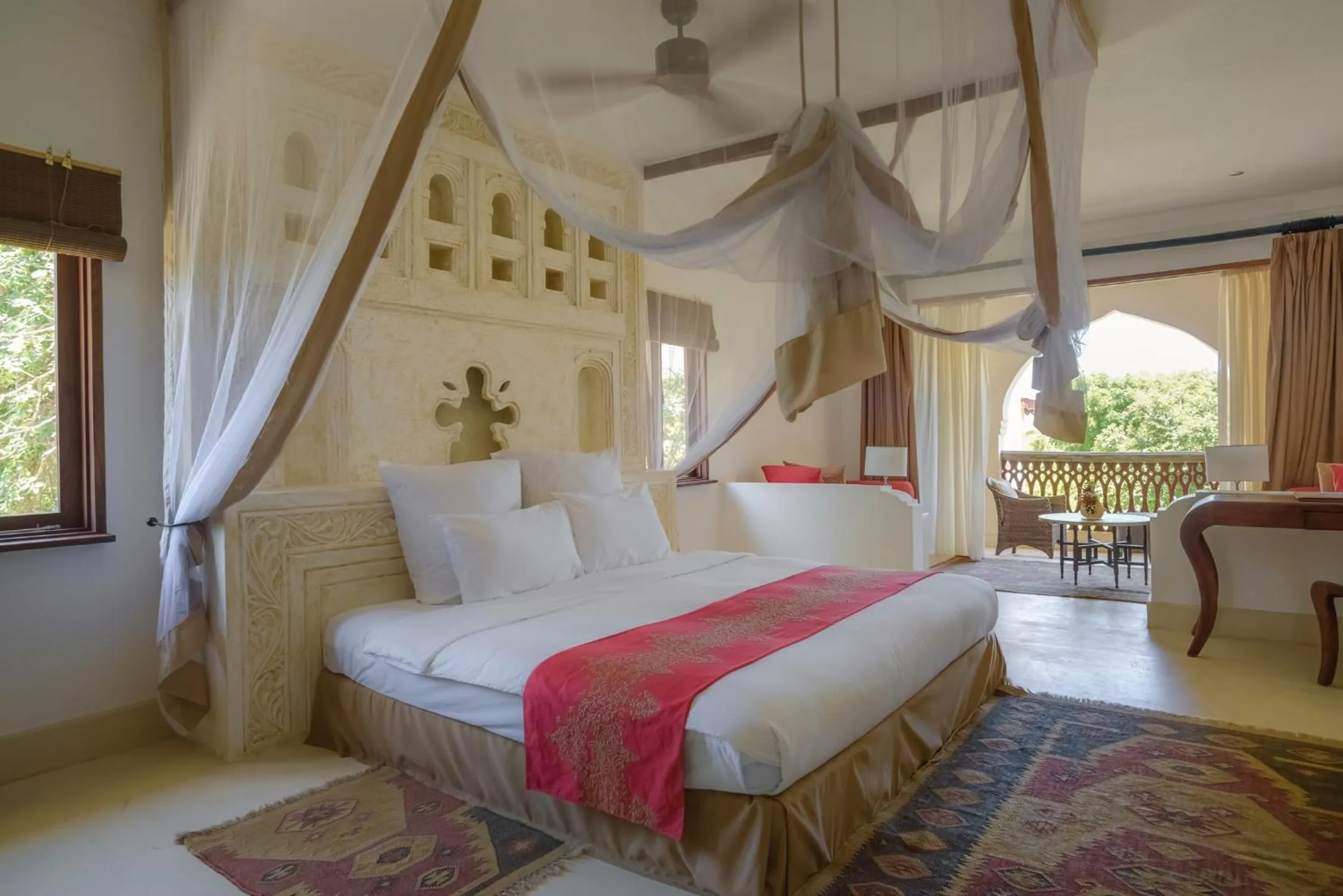 Deluxe Double or Twin Room with Balcony in Swahili Beach