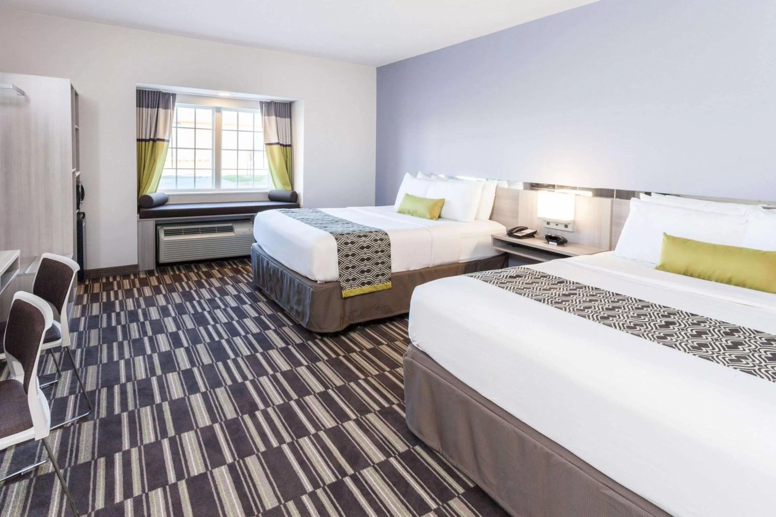 Photo of the whole room, Bed in Microtel Inn & Suites by Wyndham West Fargo Near Medical Center