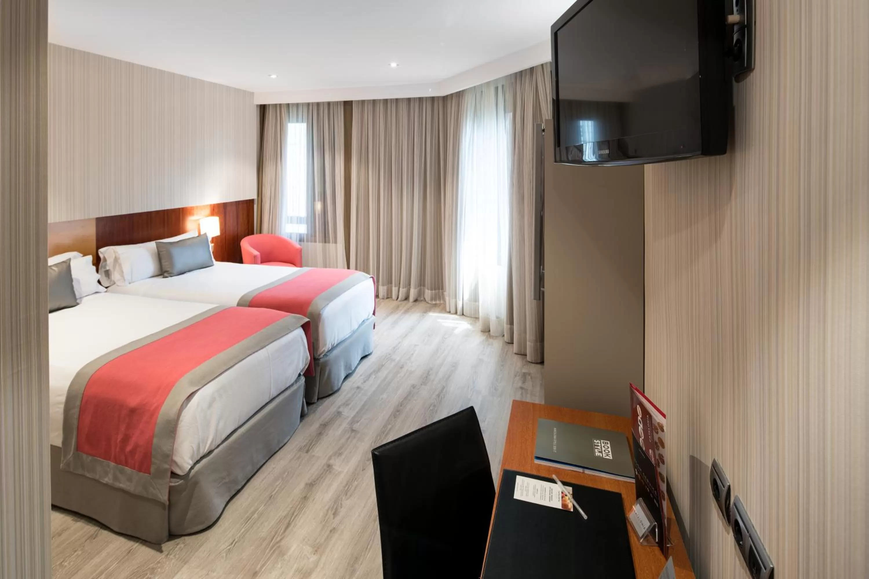 Family Room in Catalonia Barcelona 505