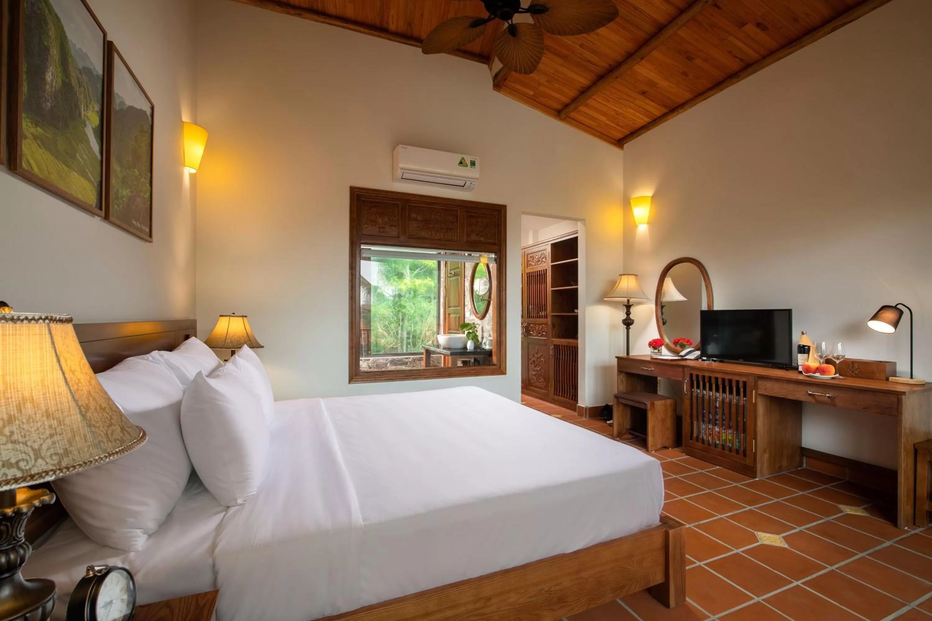 Deluxe Double or Twin Room with Garden View in Bai Dinh Garden Resort & Spa
