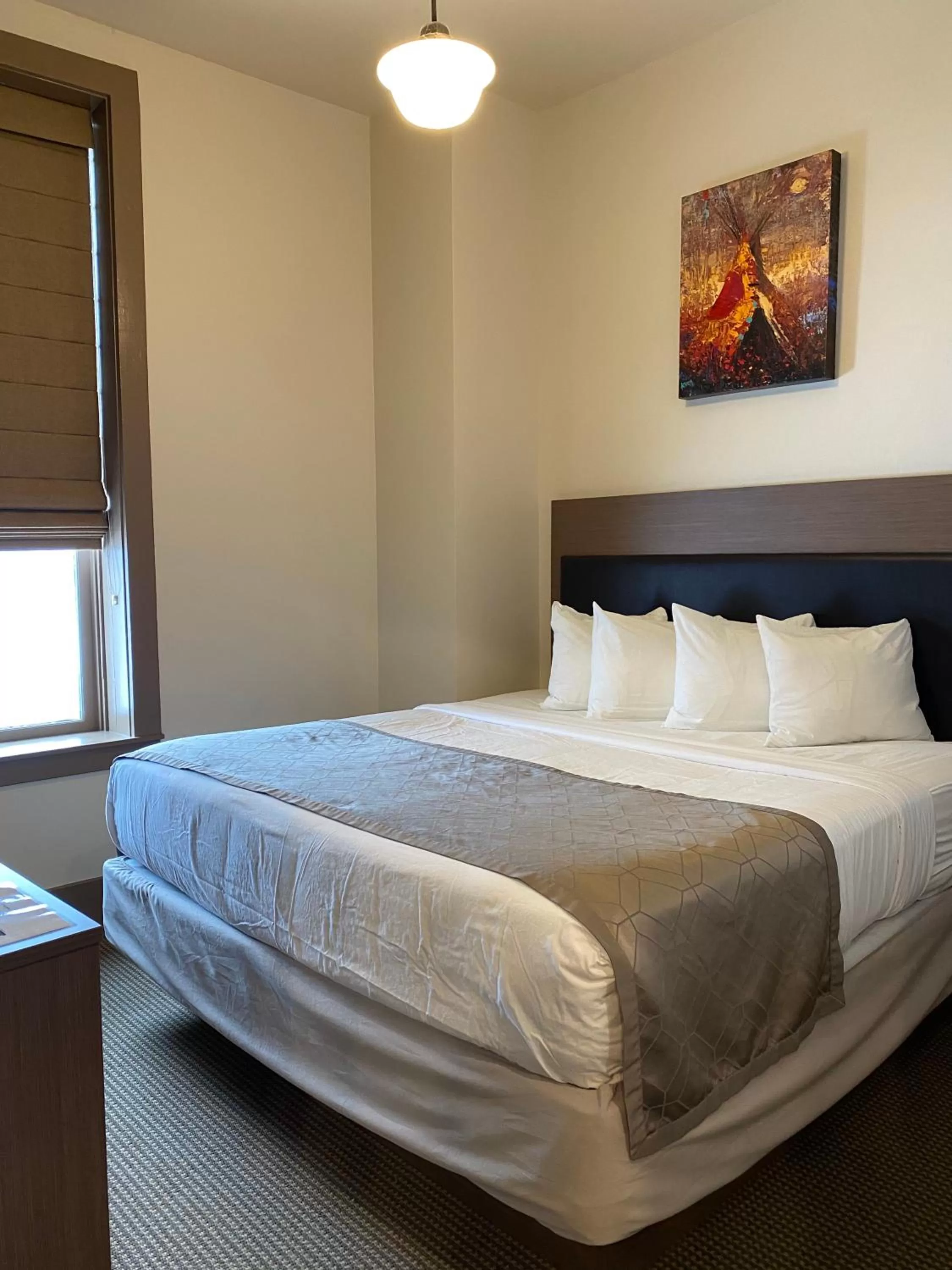 Presidential Suite in Historic Hotel Arvon