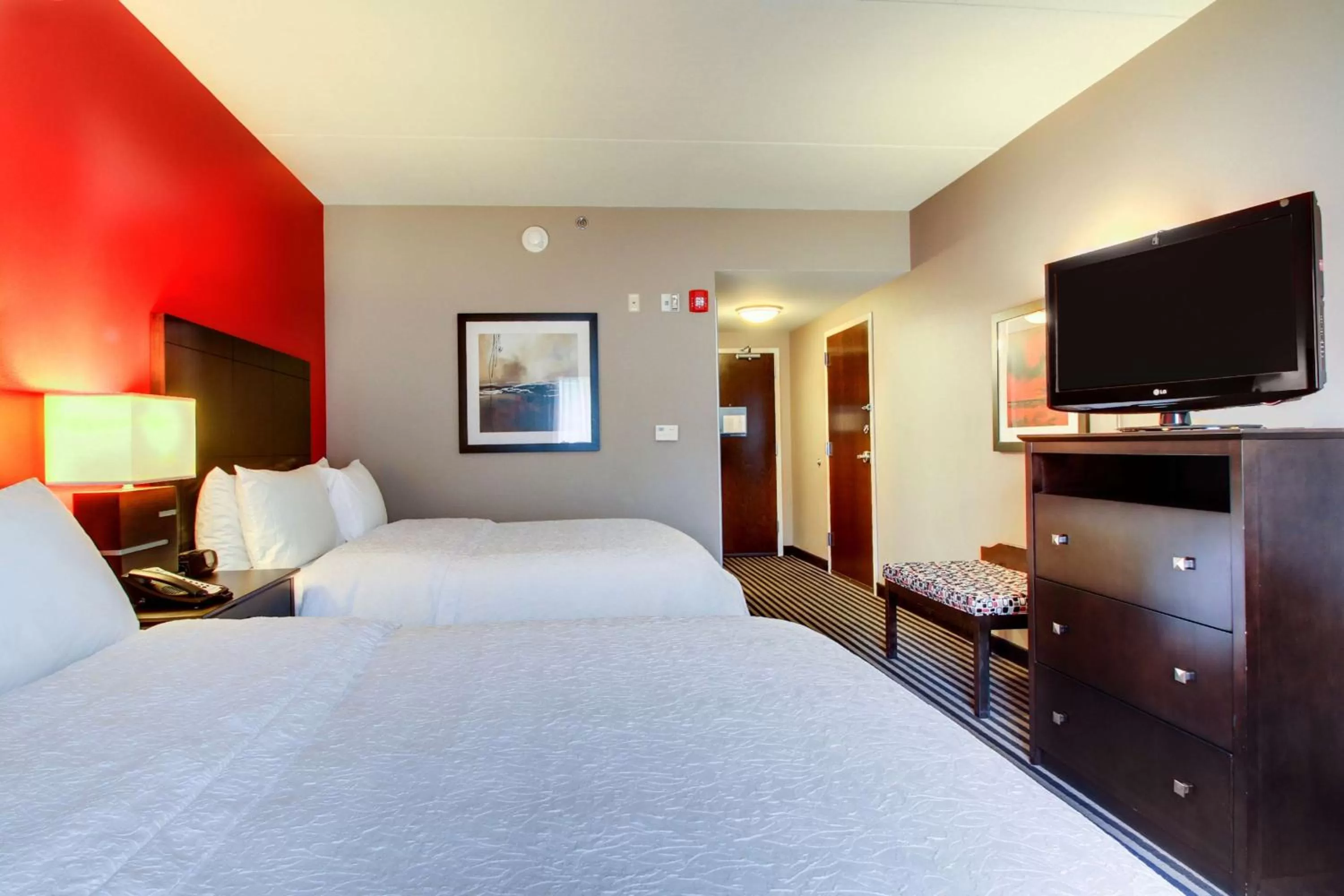 Queen Room - Non-Smoking in Hampton Inn Birmingham/Leeds