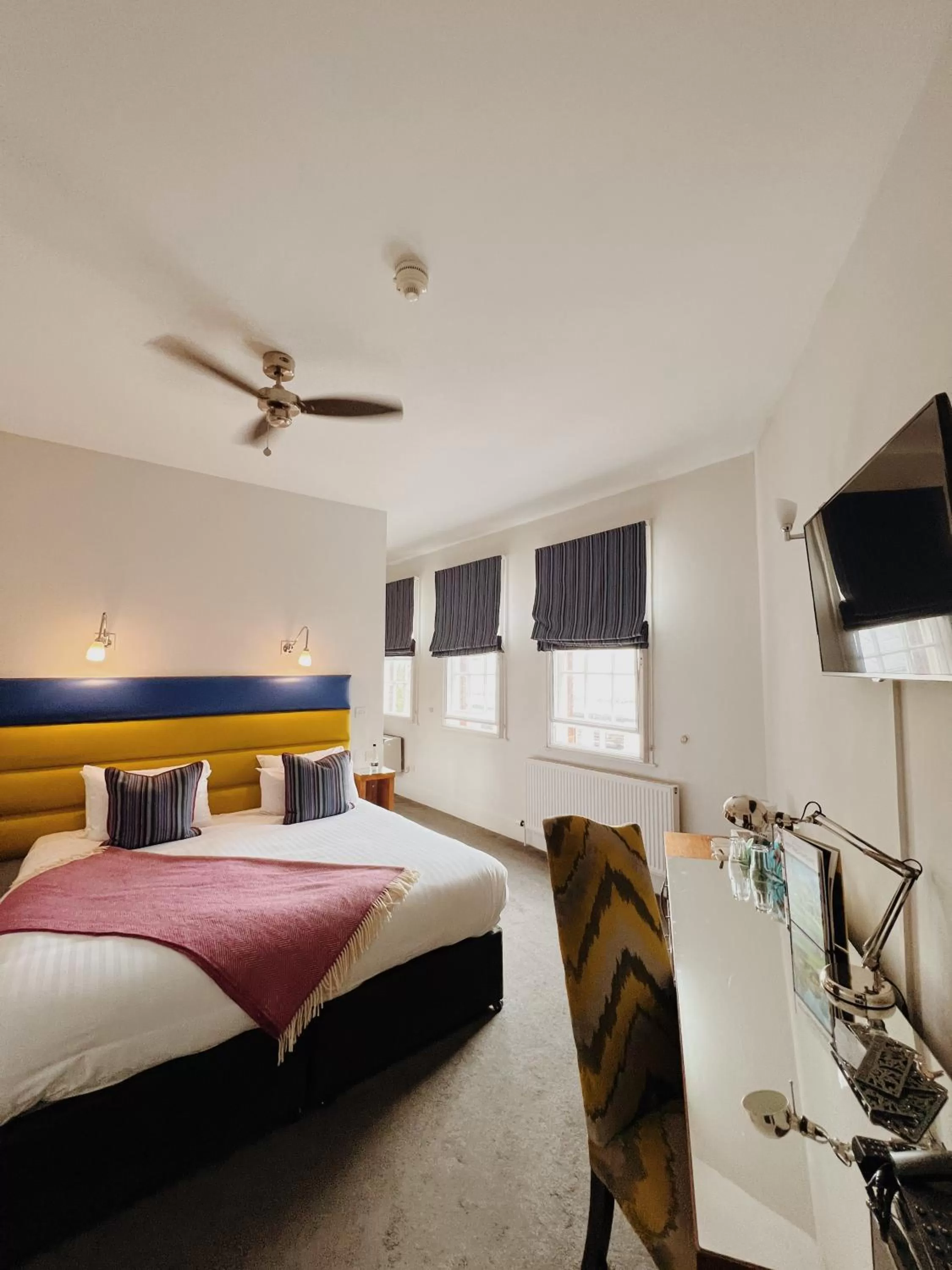 Deluxe King  in Lace Market Hotel