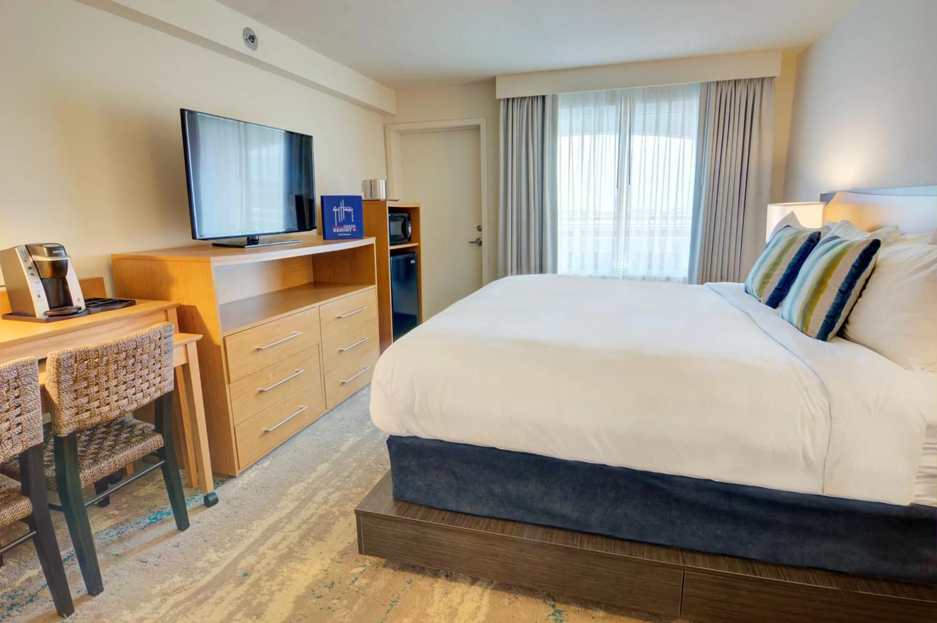 King Room with Balcony - Partial Ocean View in Guy Harvey Resort on Saint Augustine Beach