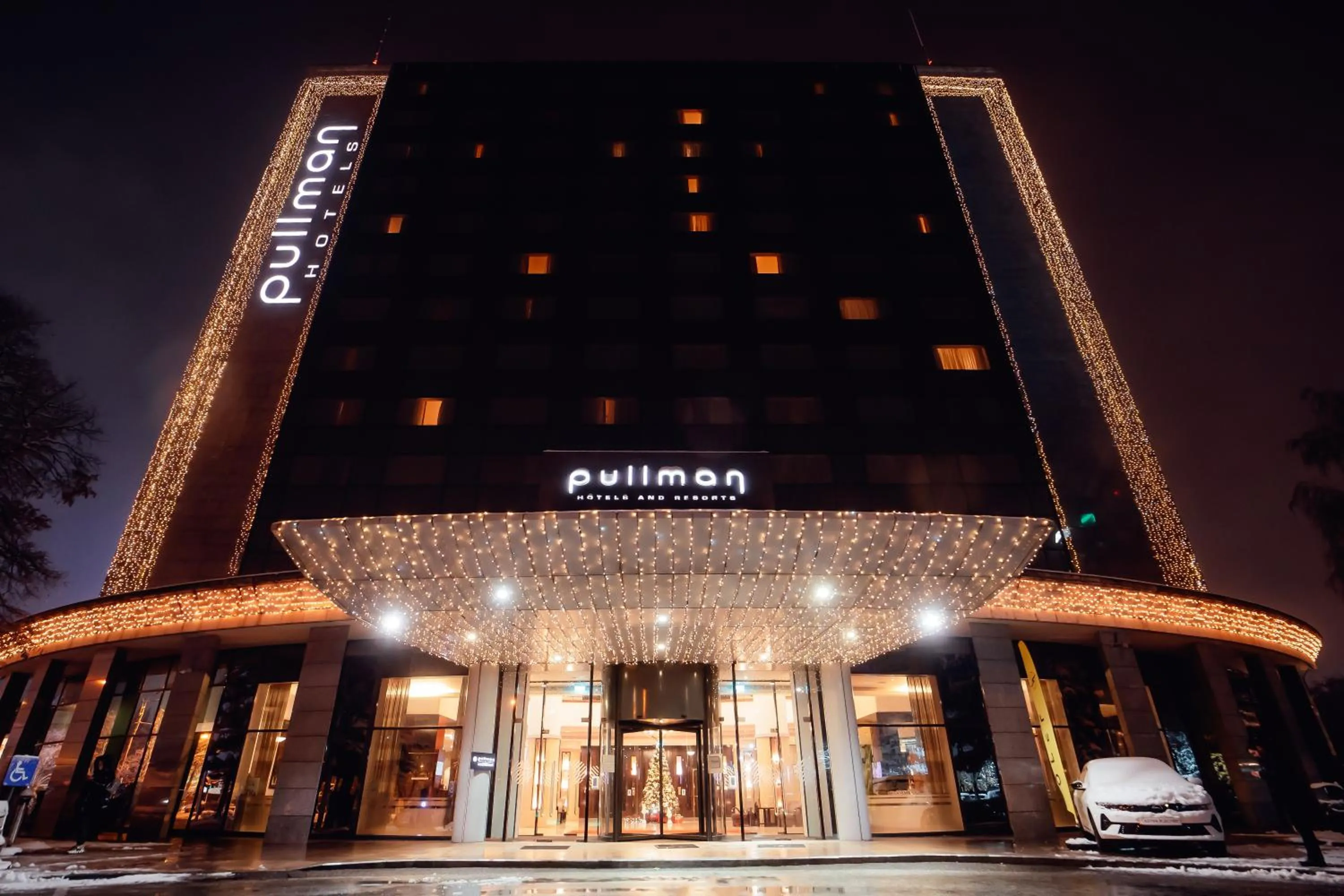 Property building in Pullman Bucharest World Trade Center