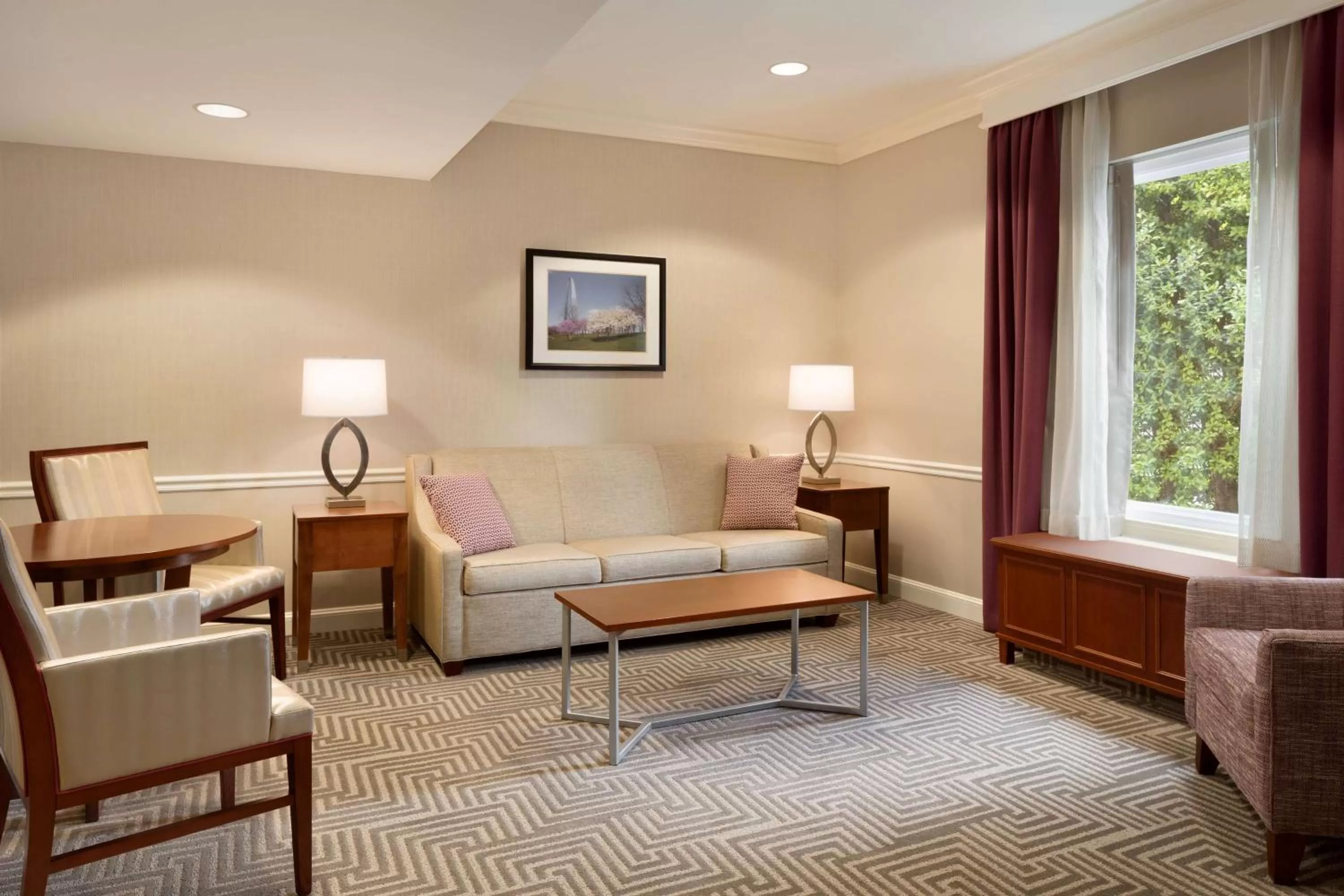 One-Bedroom King Suite in Hilton St. Louis Frontenac